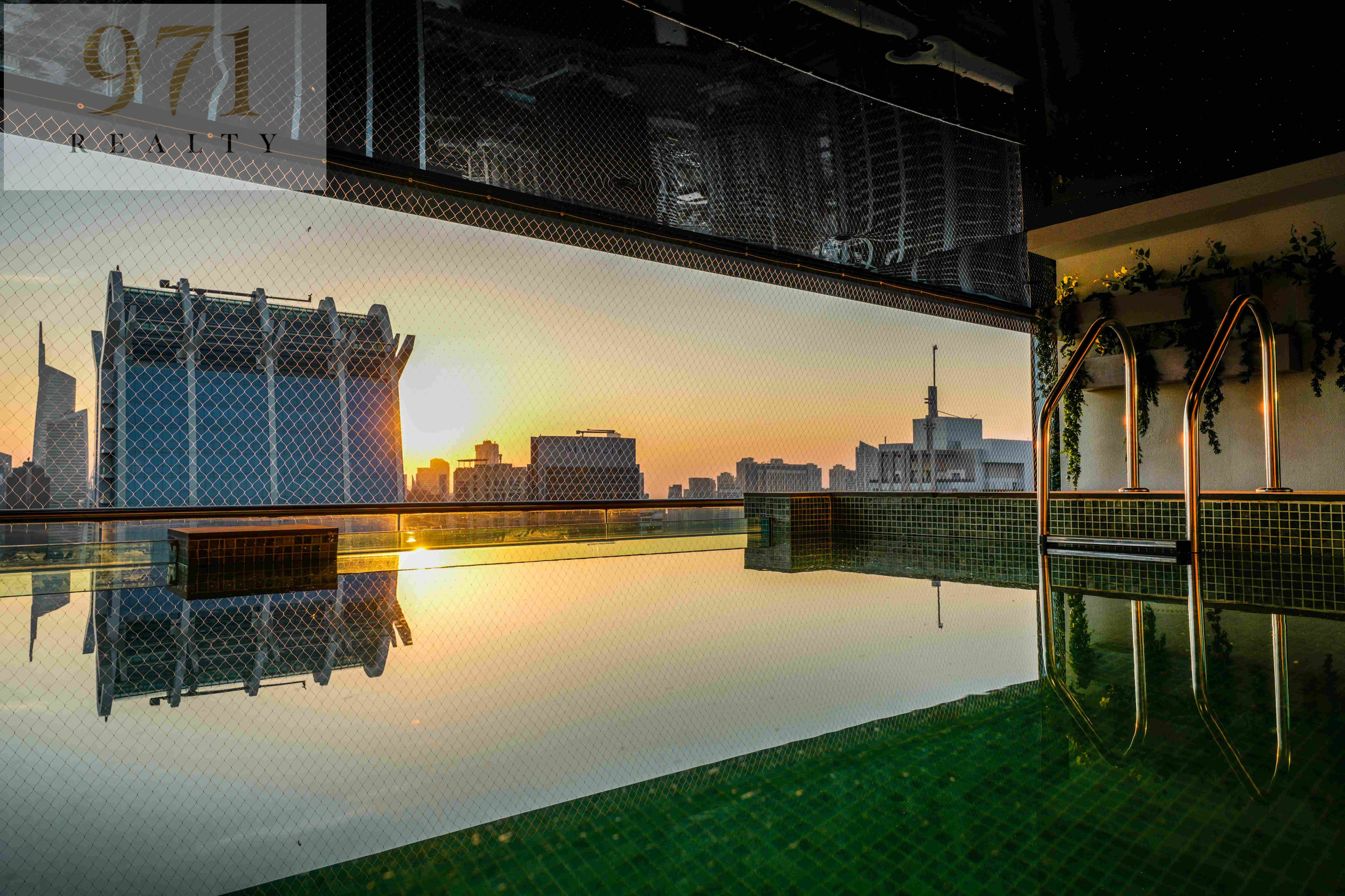 Magnificently Furnished | 5-BR Penthouse | Marina Skyline Views