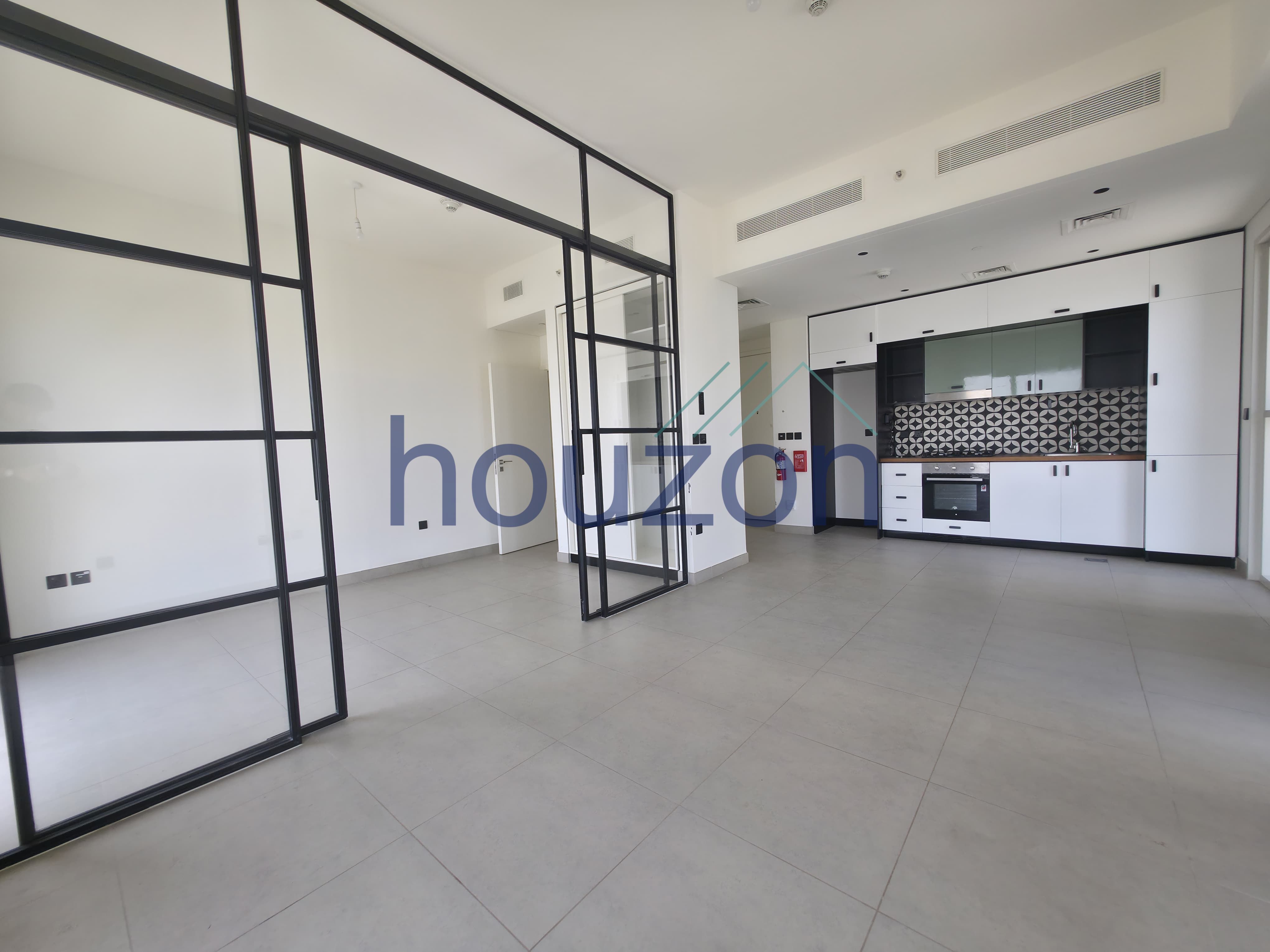 Spacious 2BR | Prime Location | Chiller free