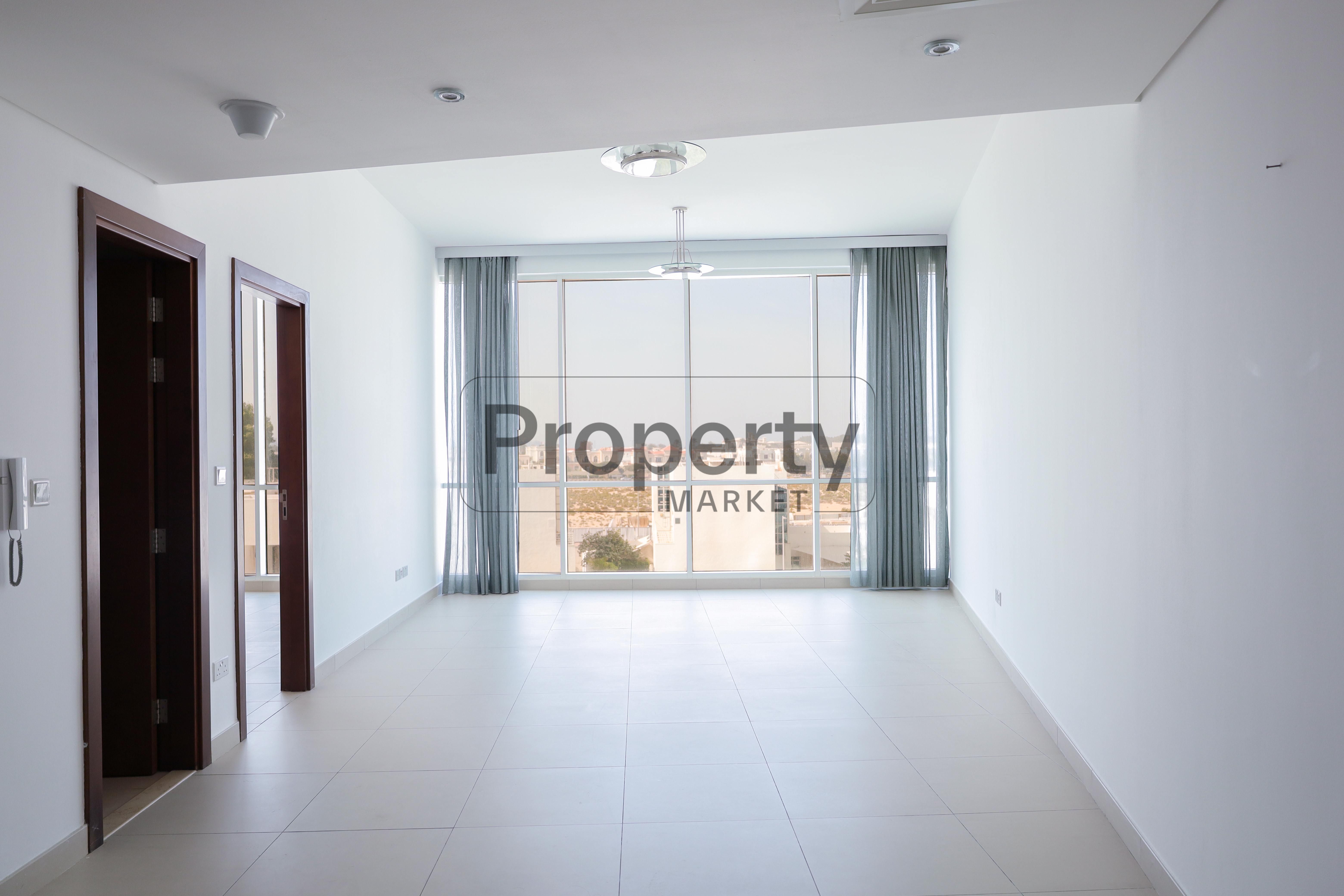 Vacant | Spacious Layout | Multiple Payments