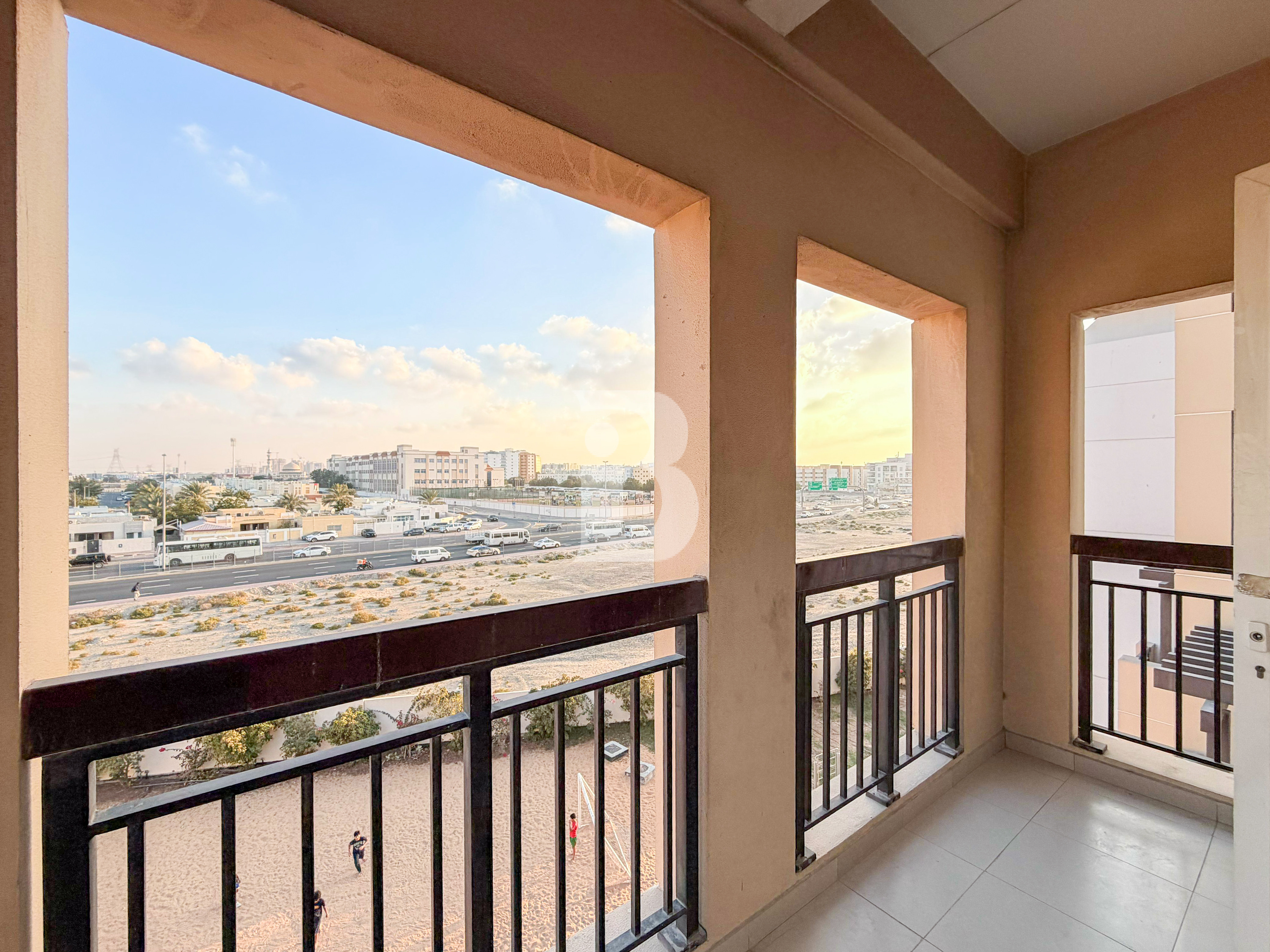 SPACIOUS and PRIME LOCATION | VACANT UNIT