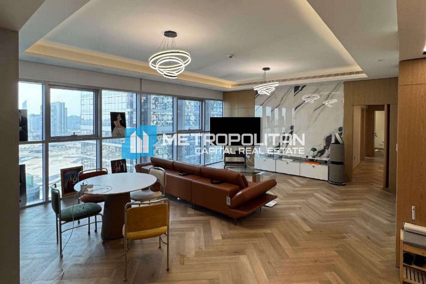 Unique Layout | High Floor 3BR+M | Fully Renovated
