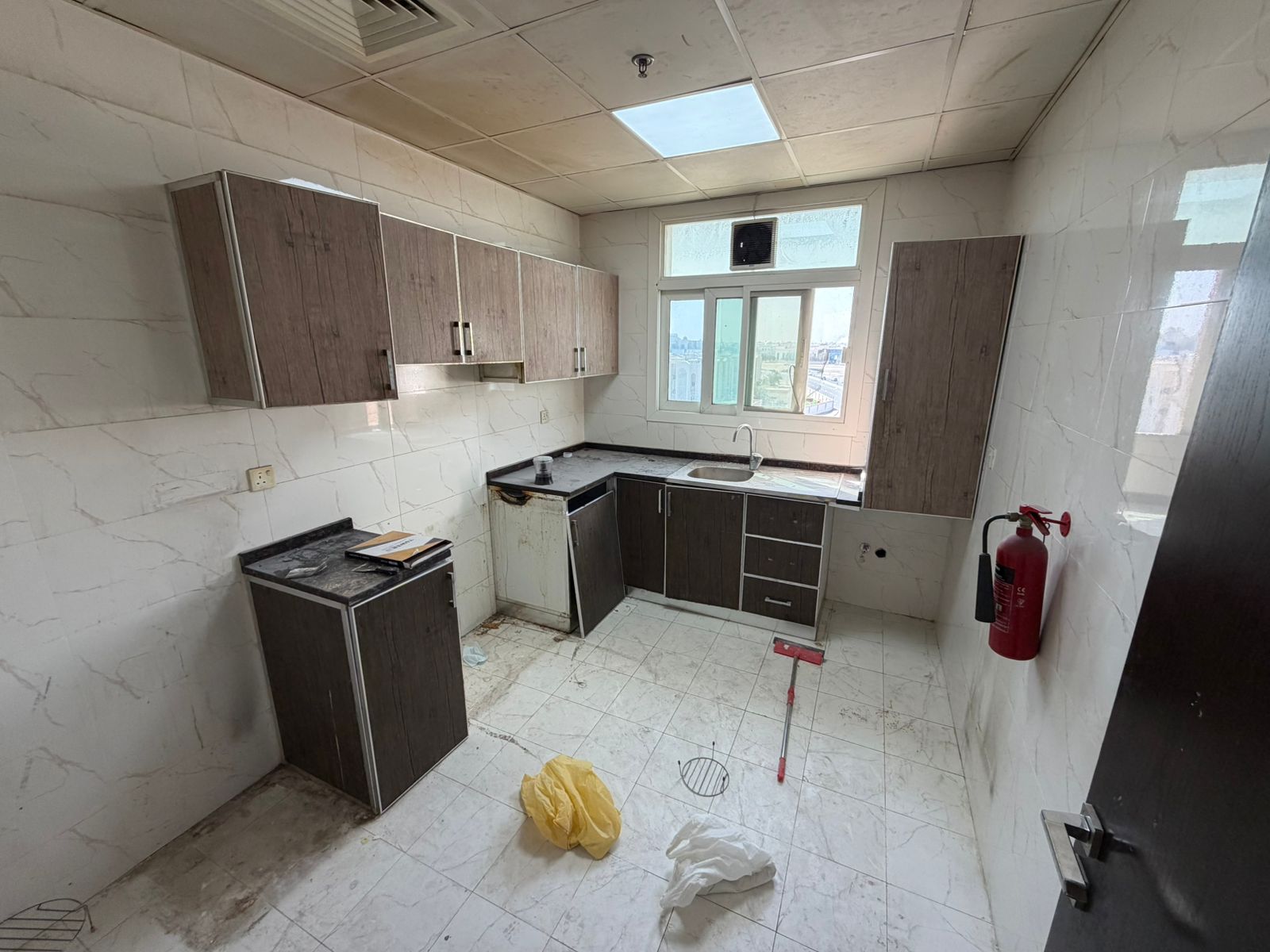 New apartment — second tenant — two bedrooms and a living room in Al Nuaimiya, close to Al Hikmah School Two master bedrooms Beautiful building entran