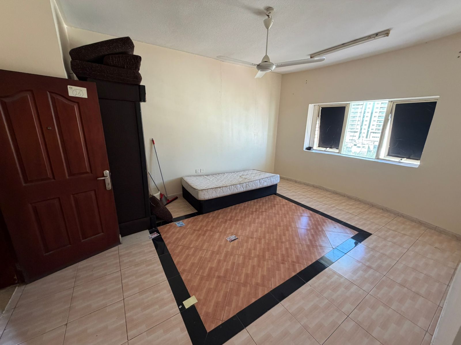 1 bedroom apartment central AC second row Ajman Corniche, large space, excellent finishing