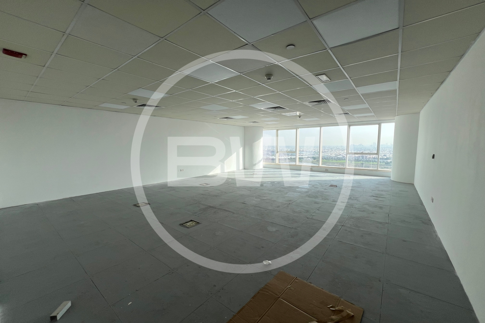VACANT | FITTED | GREAT VIEWS | MULTIPLE OPTIONS