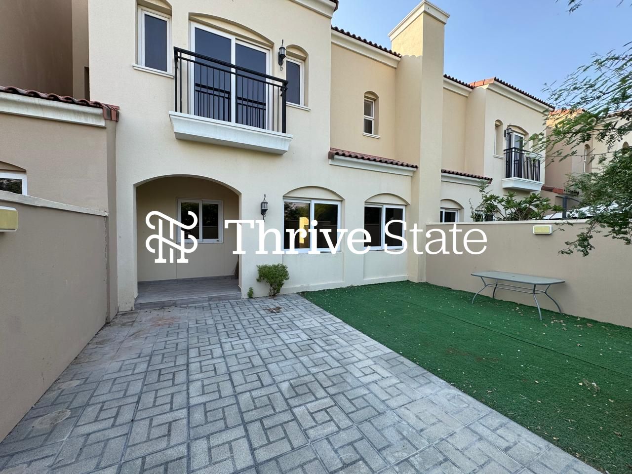 Vacant 3 BR Villa | Unfurnished | Private Garden