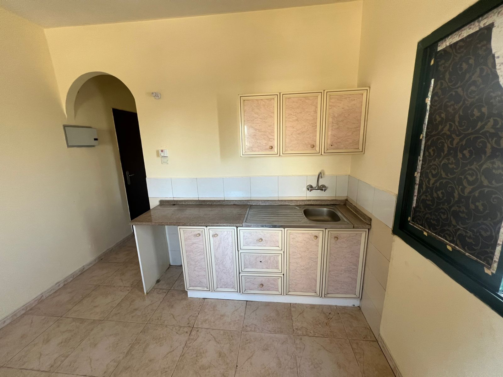 Budget Studio | Near the Fish Market | Al Rashidiya 1 | 16,000 | 6 Installments