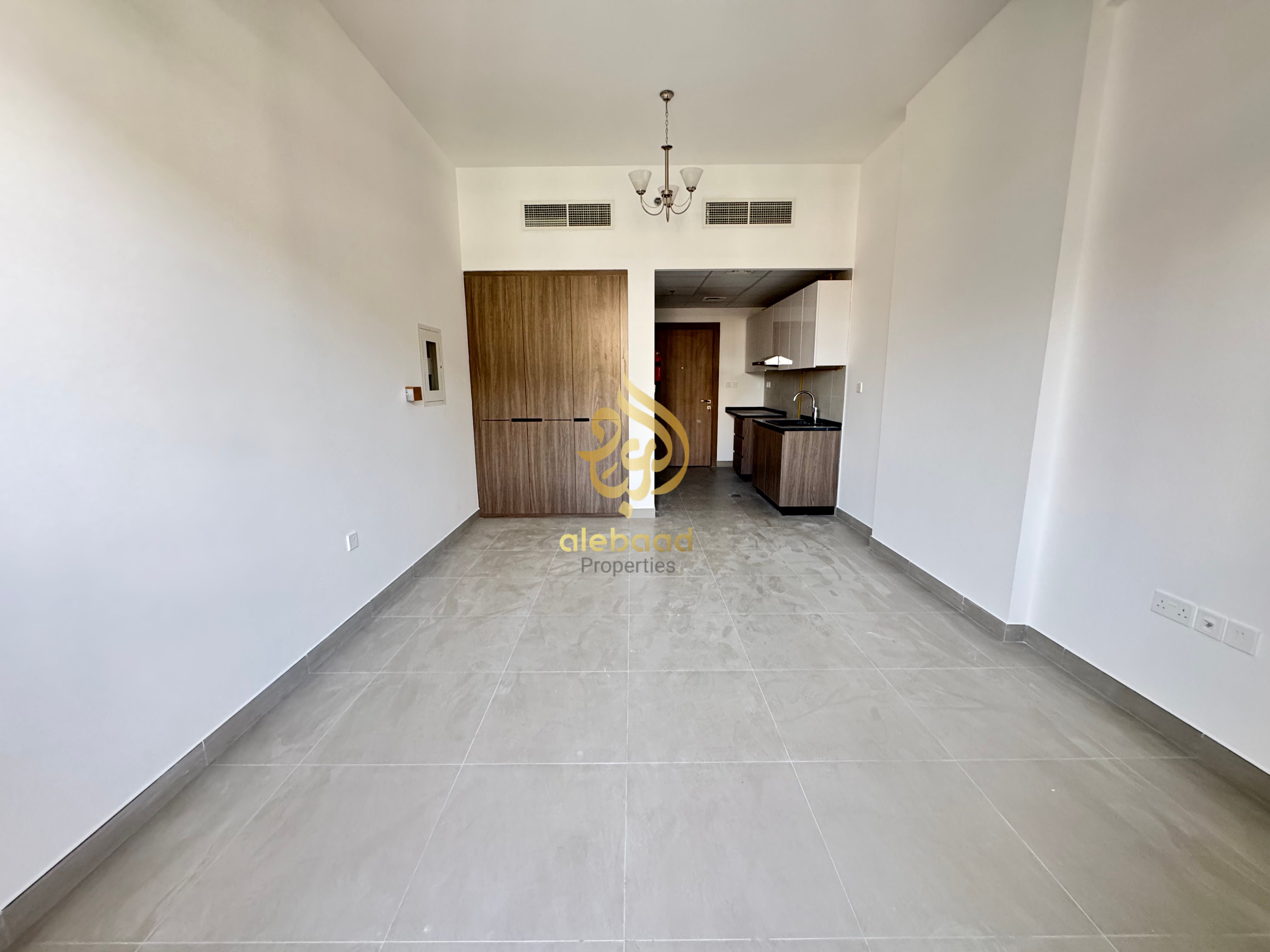 Brand new Luxury Studio available 6payments