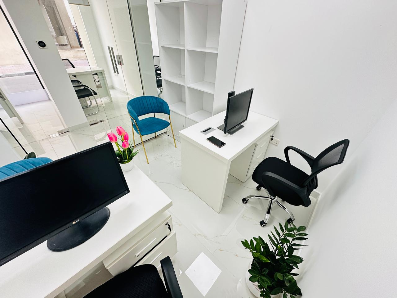 Rent our offices with Extra free amenities| 0% Commission