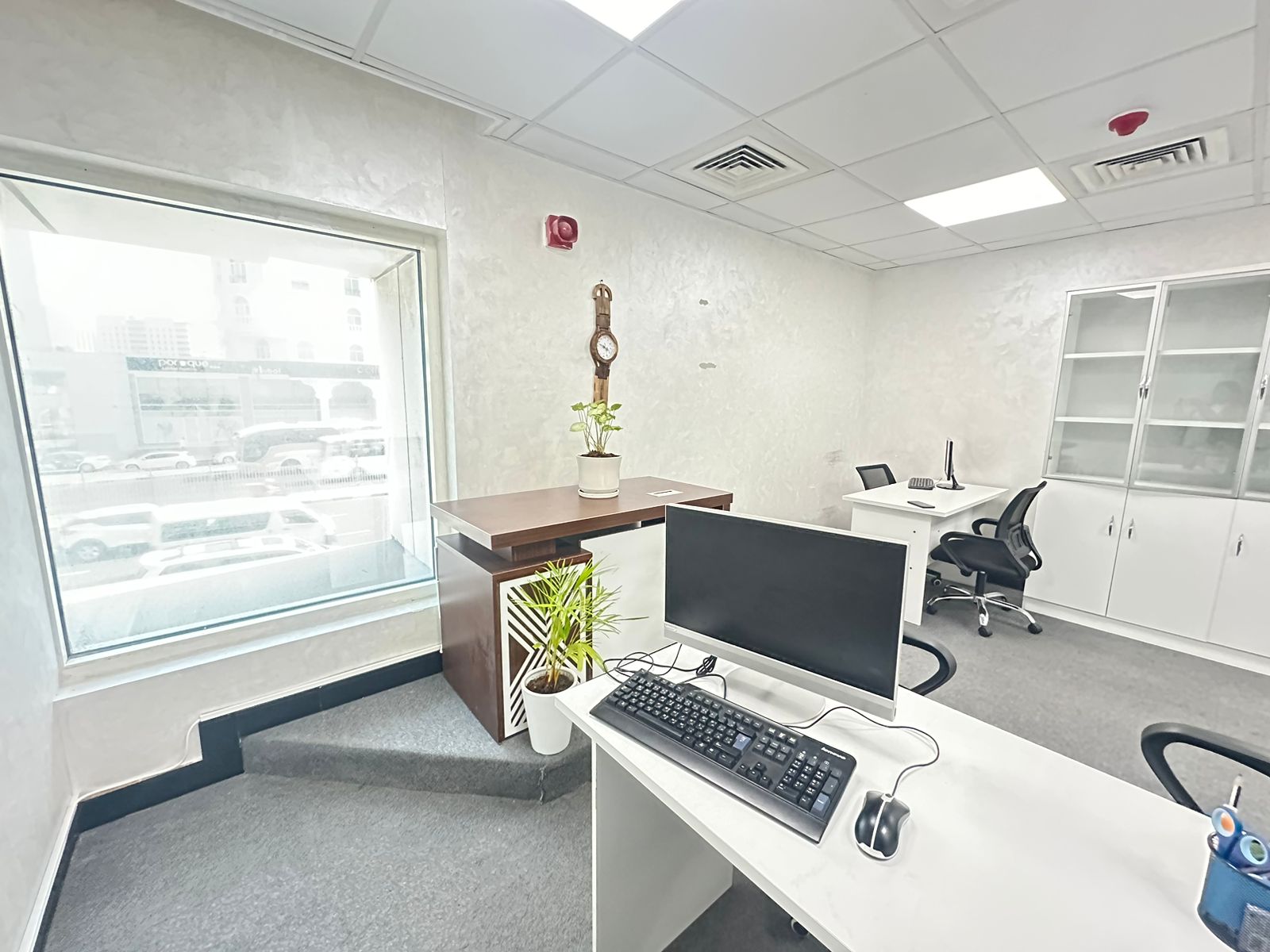 Spacious Office for Rent in Dubai | direct from Owner | near metro station