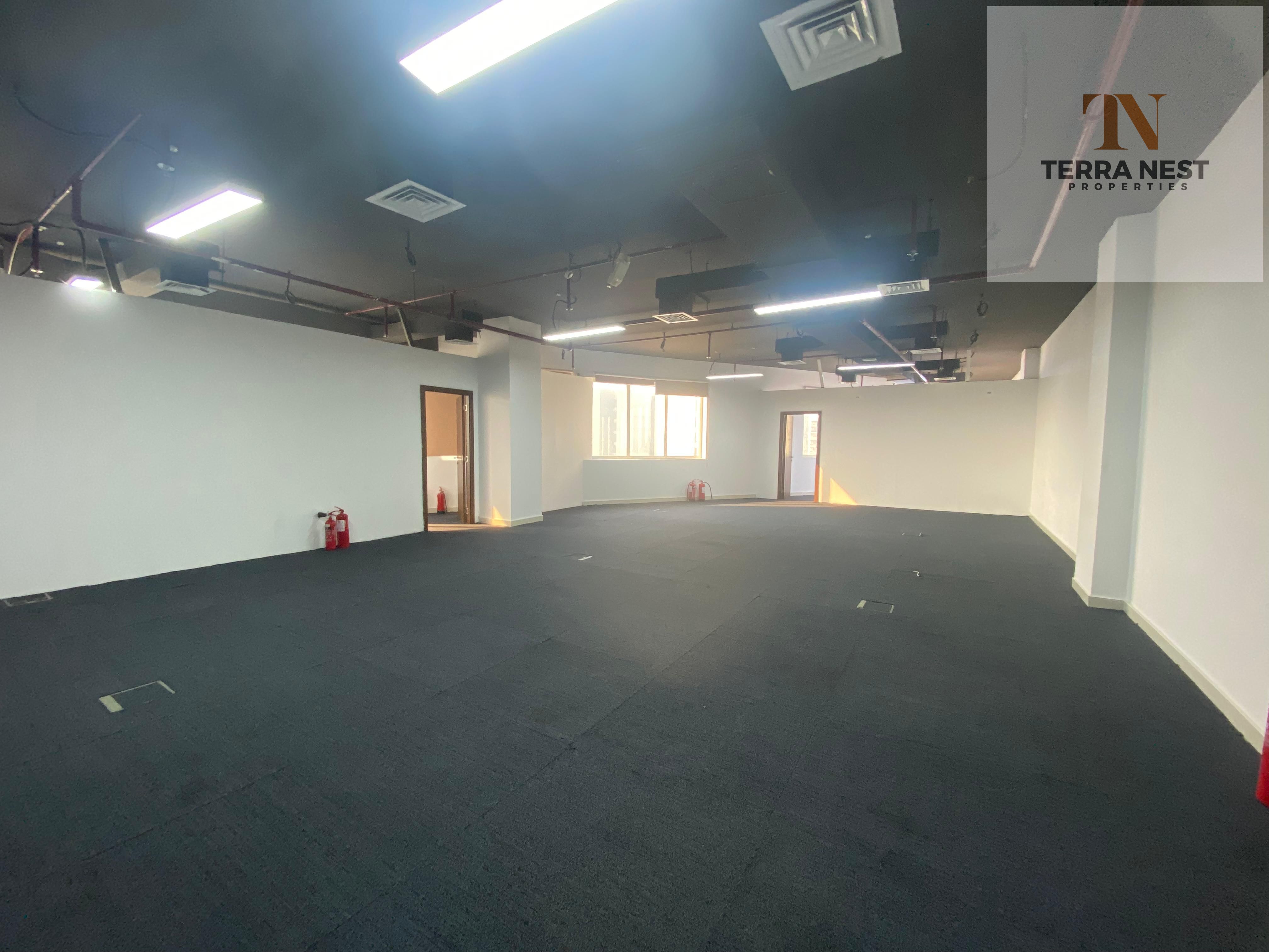 MOVE IN READY | DEWA+WIFI+CHILLER+PARKING INCLUDED