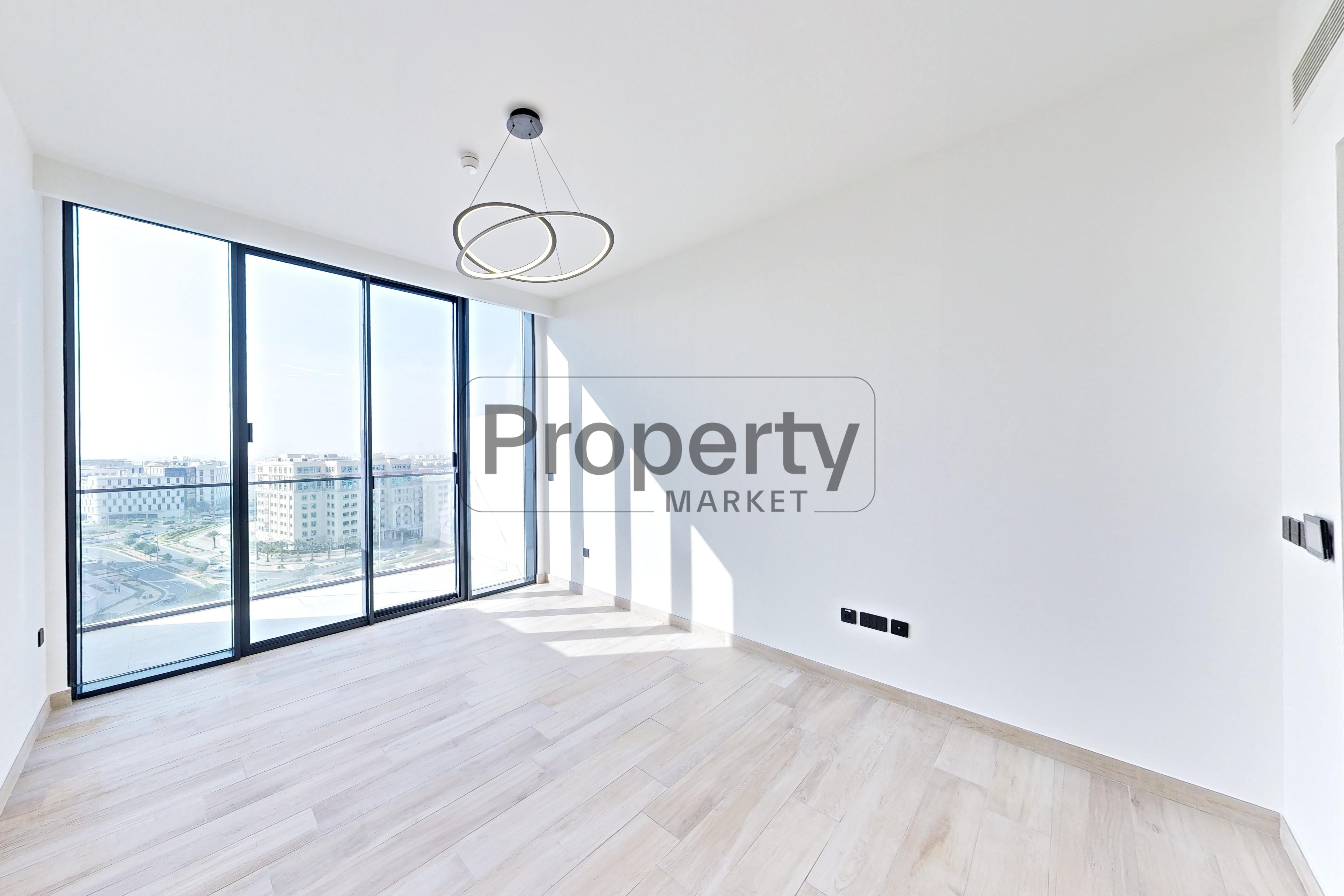Vacant | Balcony | High Floor | Spacious