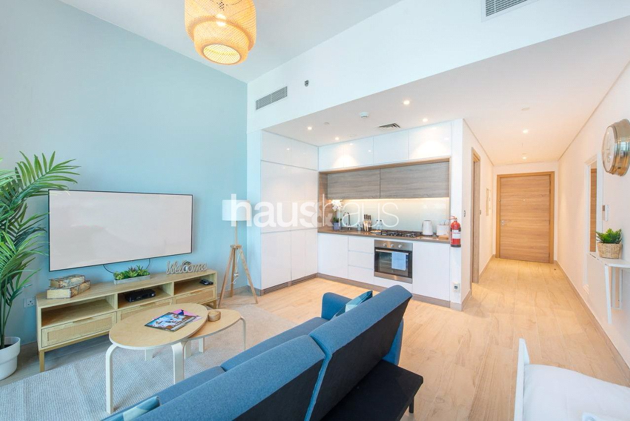 Fully Furnished | Bright | Spacious