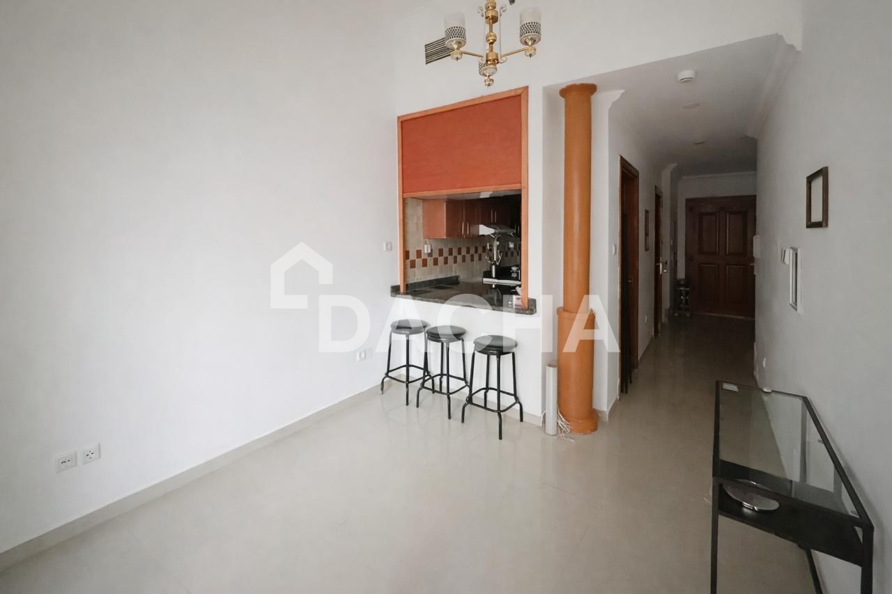 EXCLUSIVE | VACANT | BEST DEAL | URGENT SALE