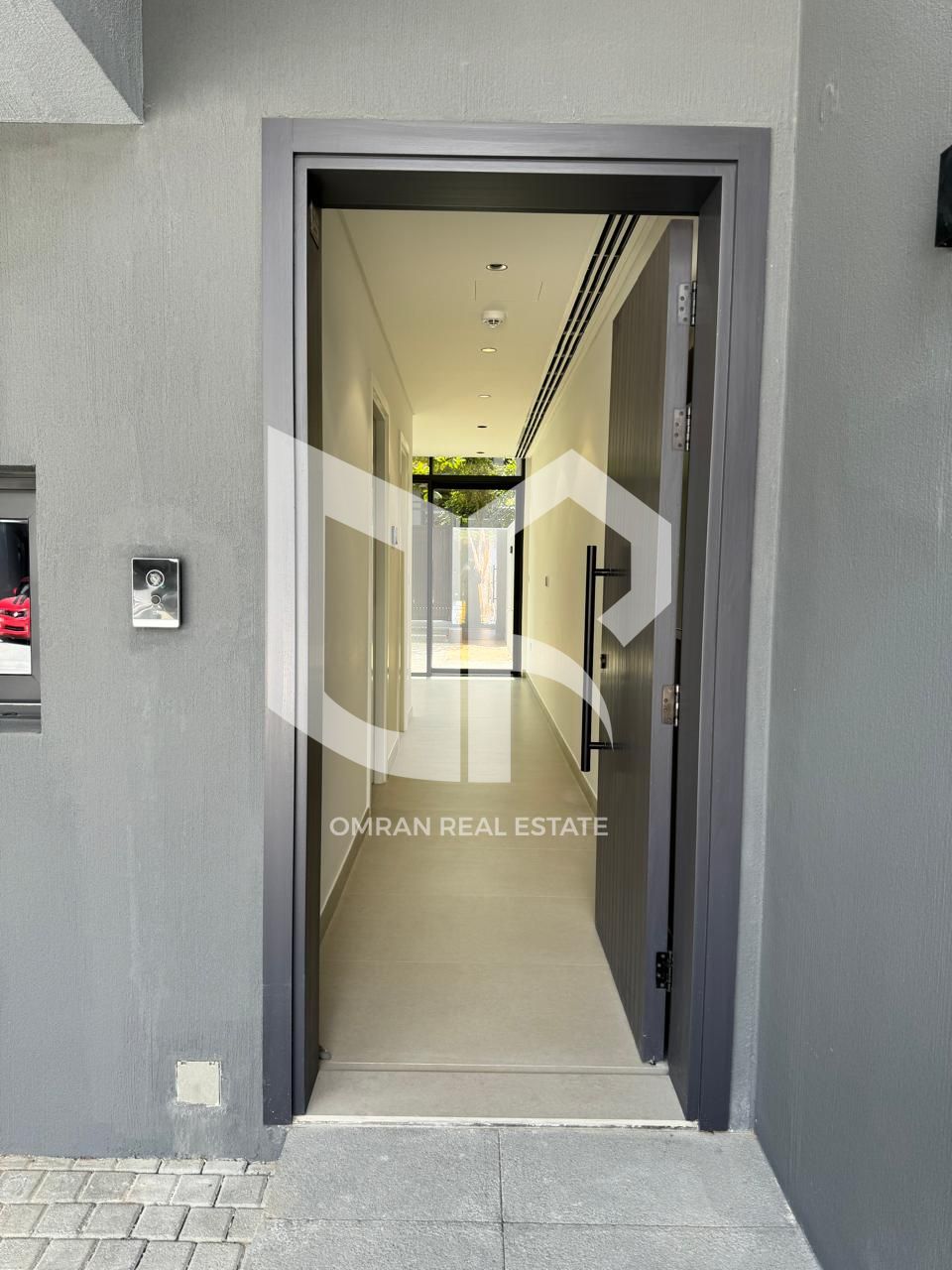 Golden Opportunity for Living or Investment! 3-Bedroom Townhouse for Sale in Kaya