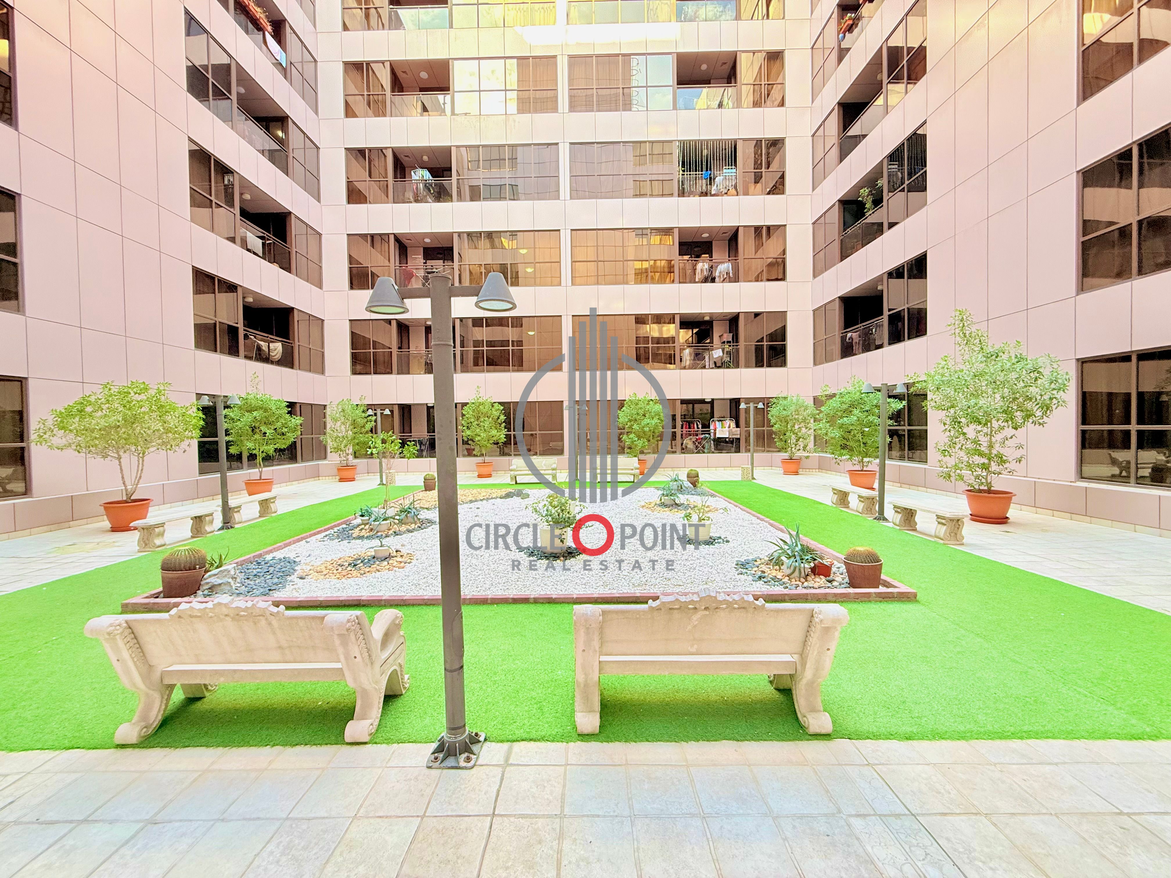 4BHK With Big Layout With Maids Room Prime Location