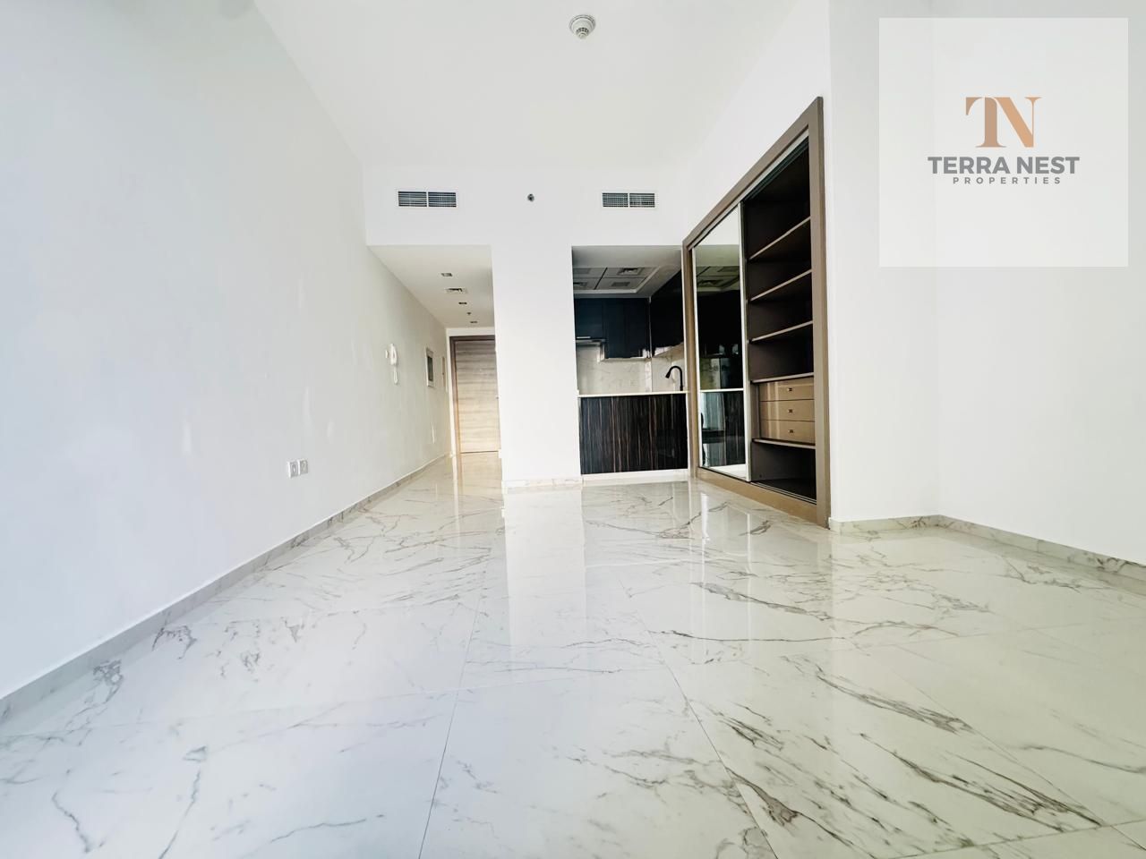 12 CHEQUES | POOL VIEW | 5500 MONTHLY