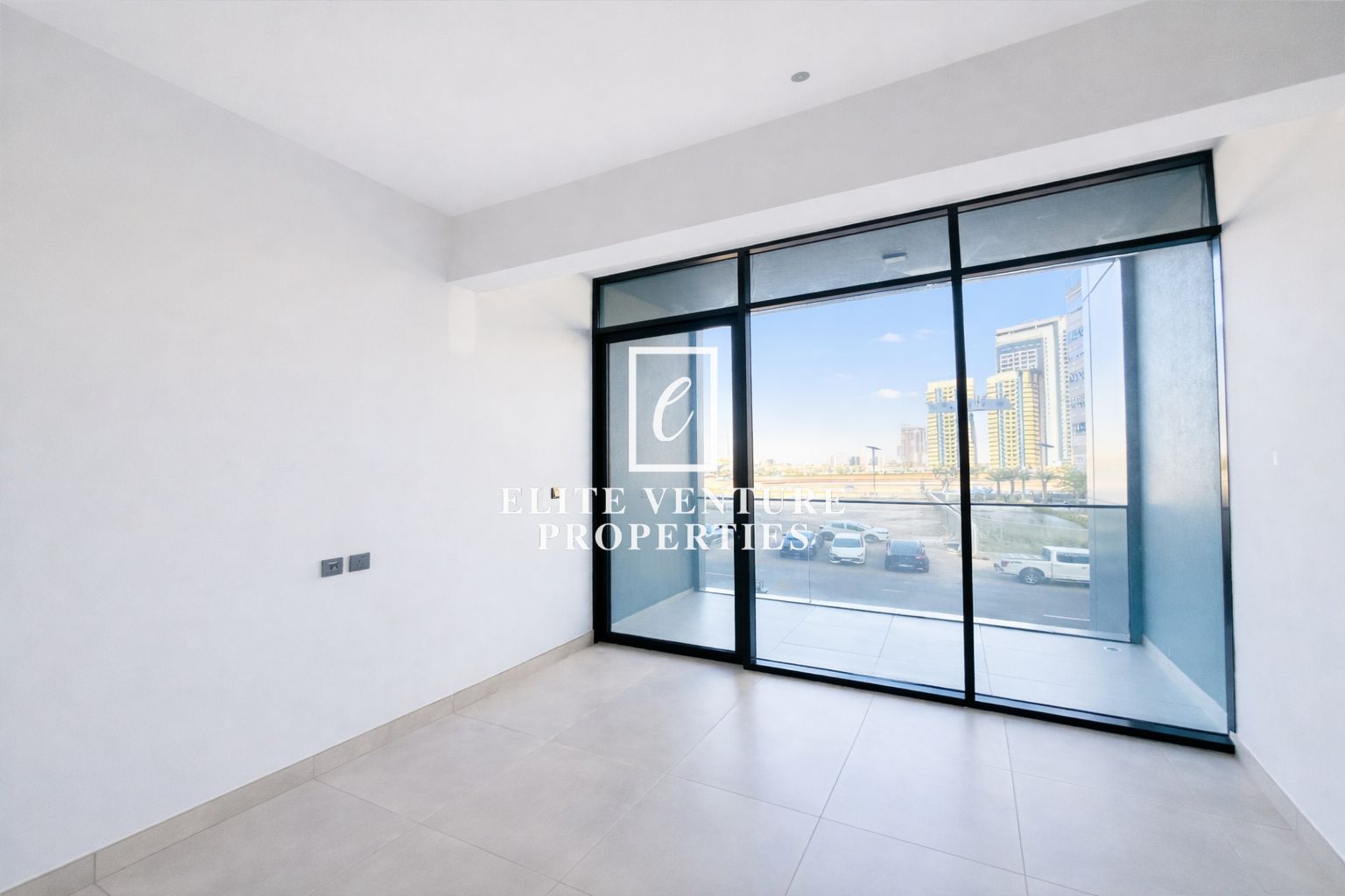 MODERN APARTMENT | PRIME LOCATION | SPACIOUS