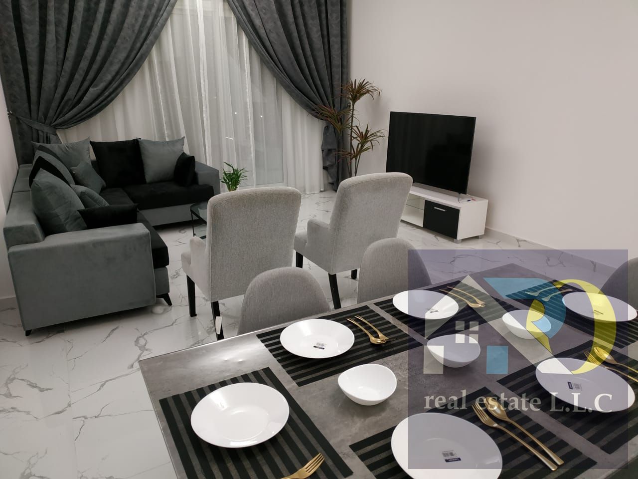 Sea View 2BHK for Sale in Oasis Towers – Tower T1, High Floor, Spacious Layout with 2 Balconies, Parking, Pool & Gym, Active Installment Plan, Prime I