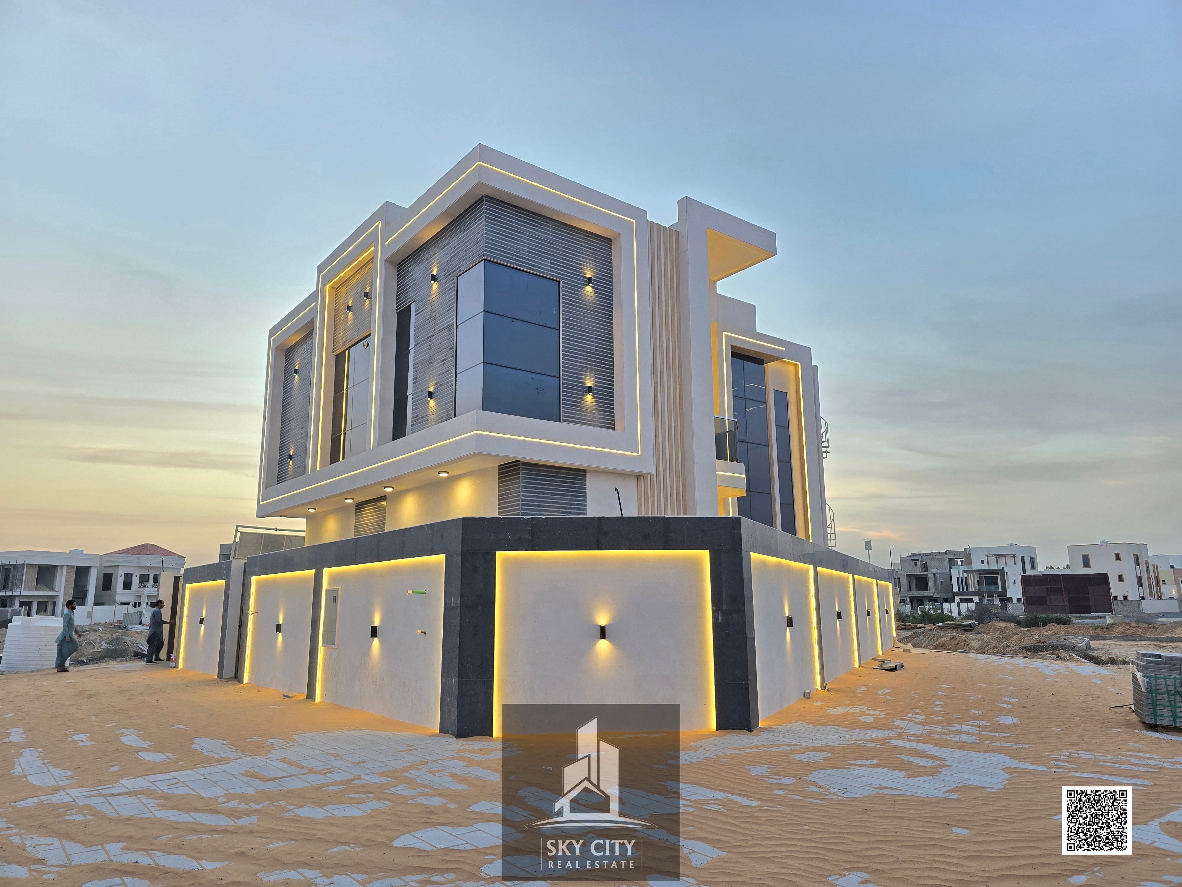 Luxury Living Awaits. . Elegance, Privacy, and Prime Location! Are you looking for the perfect home that blends sophistication with convenience? Discover this stunning luxury villa designed to exceed your expectations.