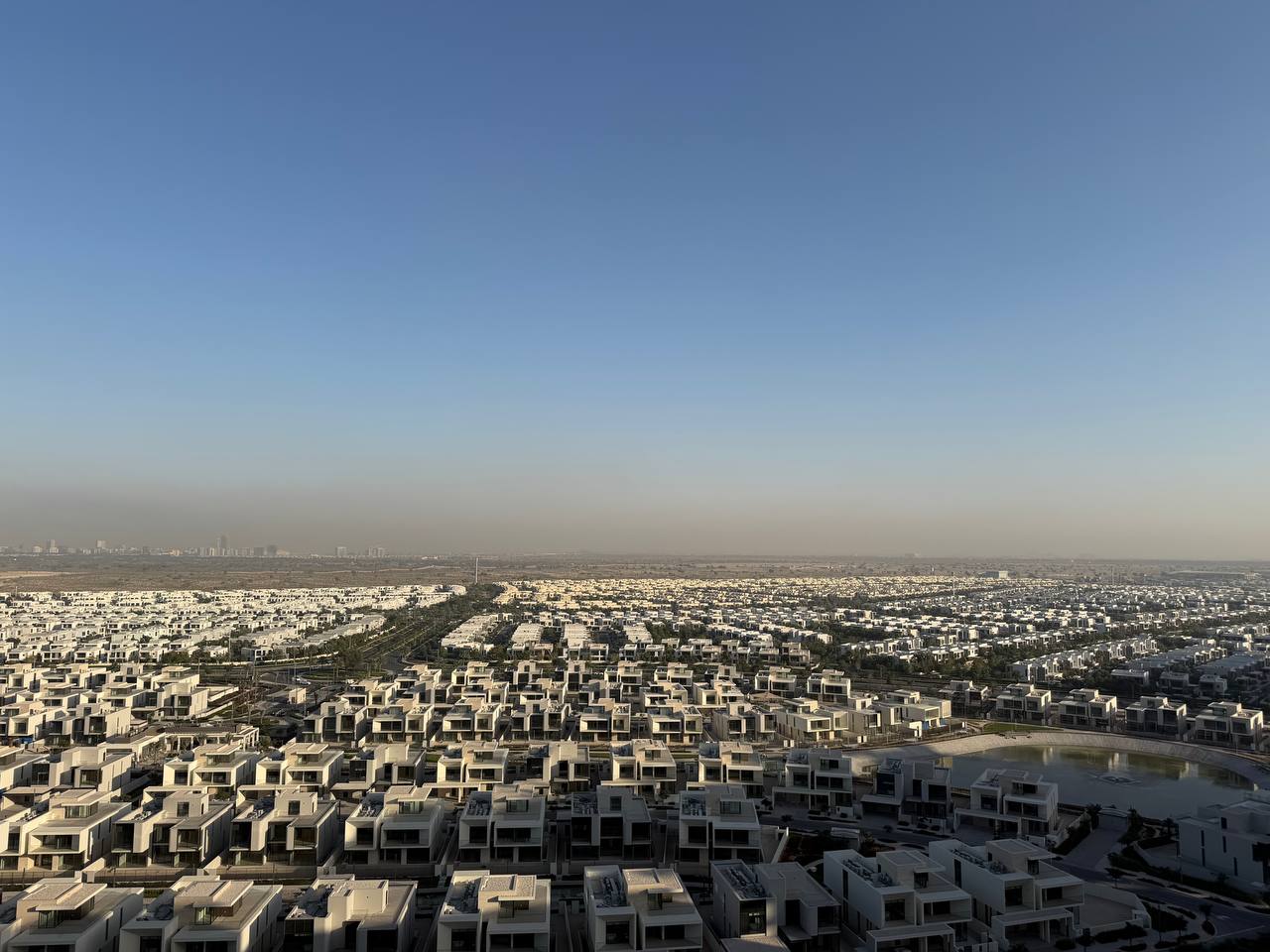 Golf View I Equipped Kitchen I High floor