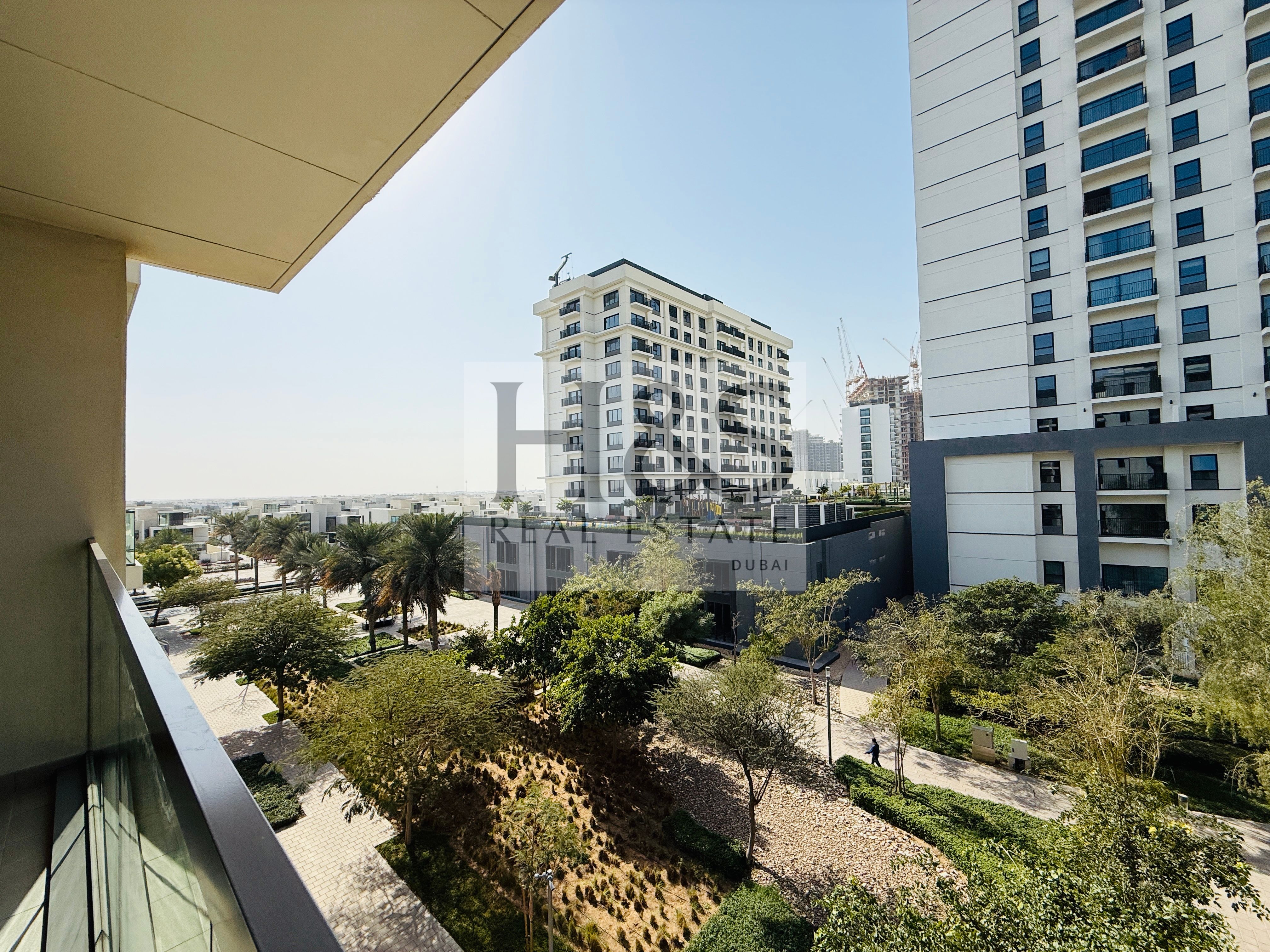2 Bedroom | Stunning Park View | Rent