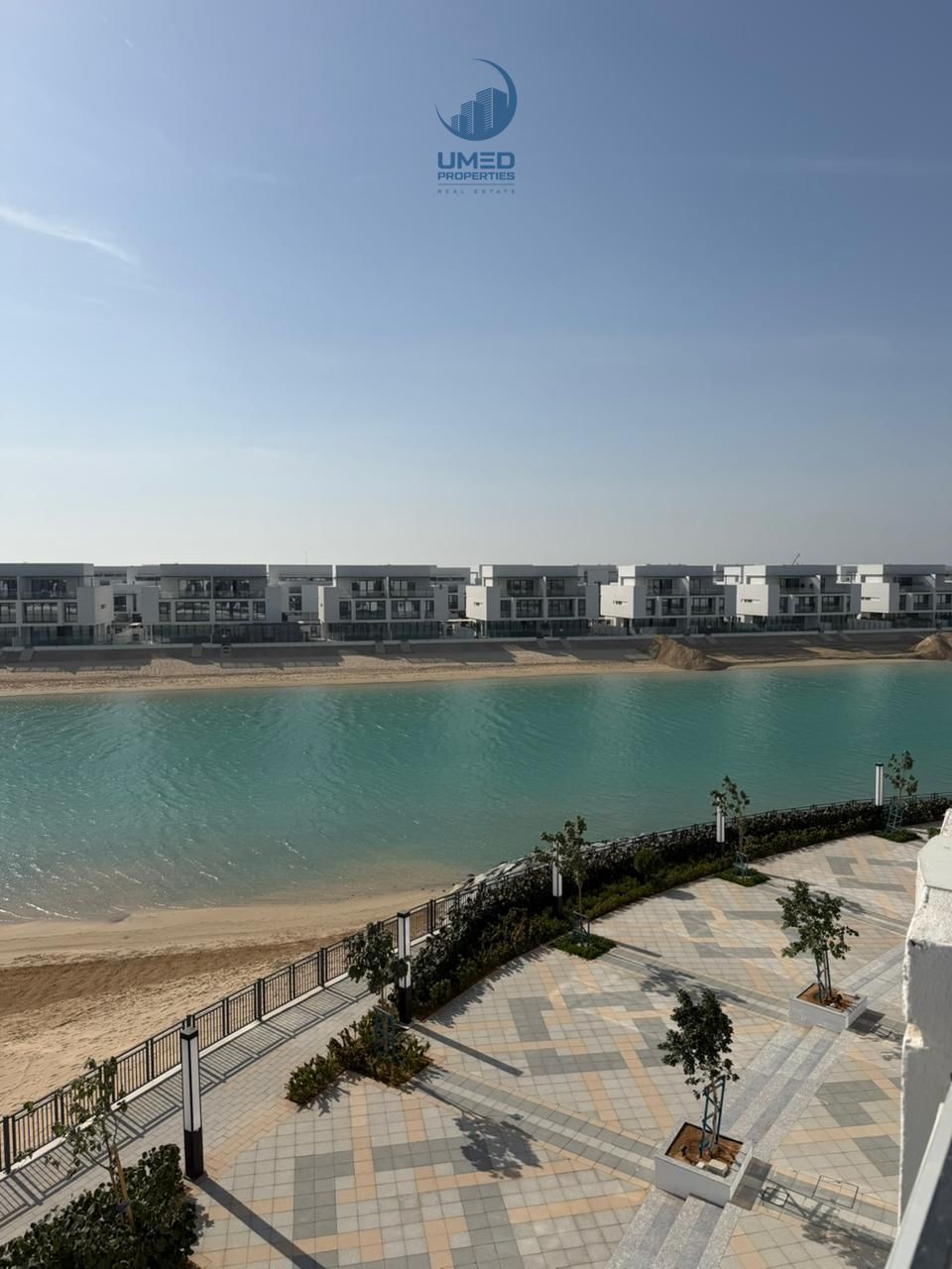Luxury Beachfront Studio | Iconic Blue Bay Walk Address