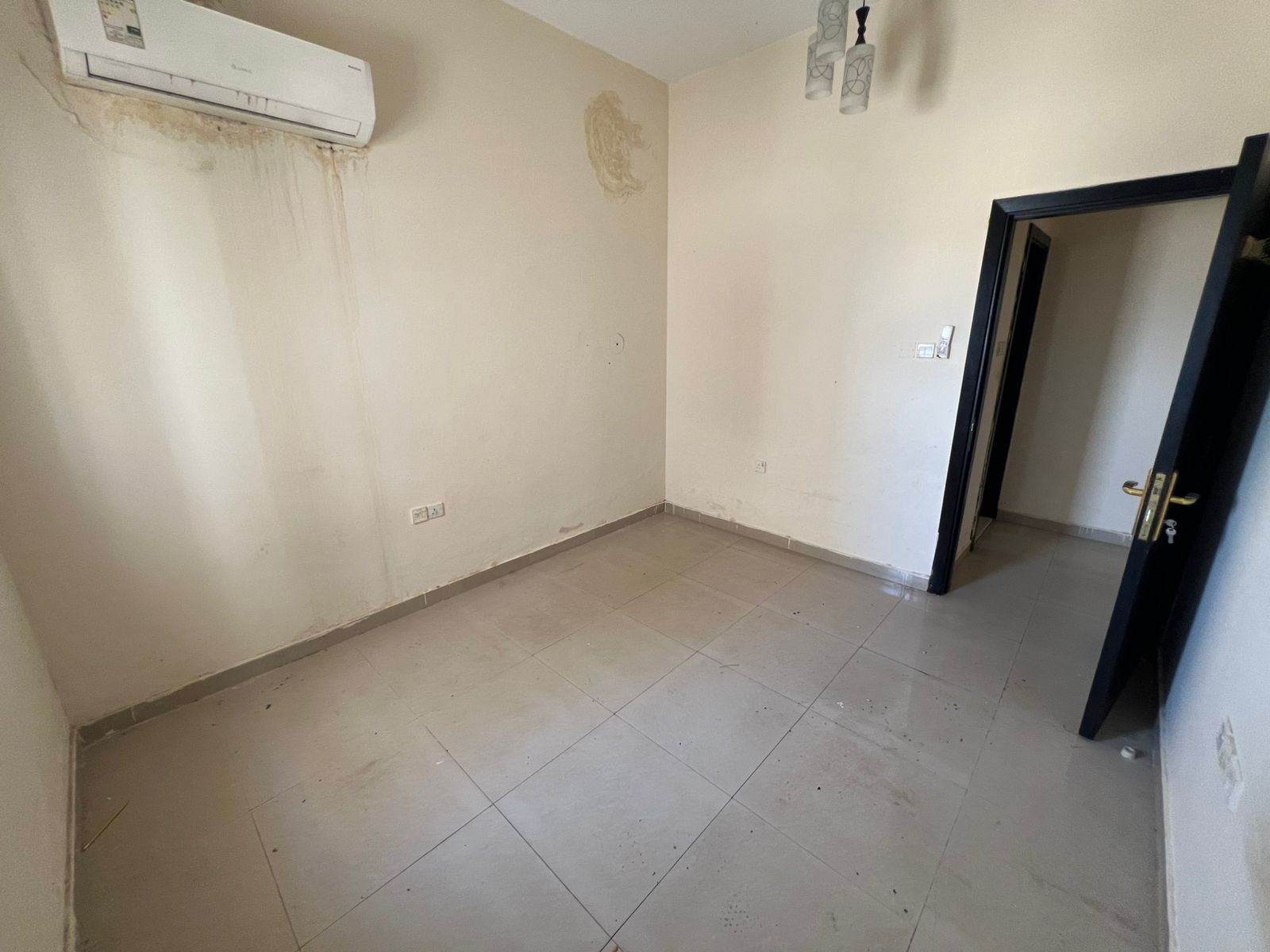 2 bedroom apartment for annual rent in Al Hamidiya Ajman, 2 baths, large space, high-quality finishing, near Ajman Court