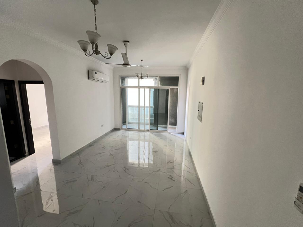 Apartment for annual rent in Ajman, one bedroom, second occupant, and living room, Al Muwaihat 3 area, near the academy.