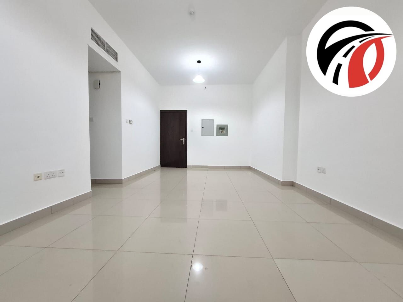 Bright 1BHK | Clean Unit | Perfect for Family or Couple Near To Bus Stop