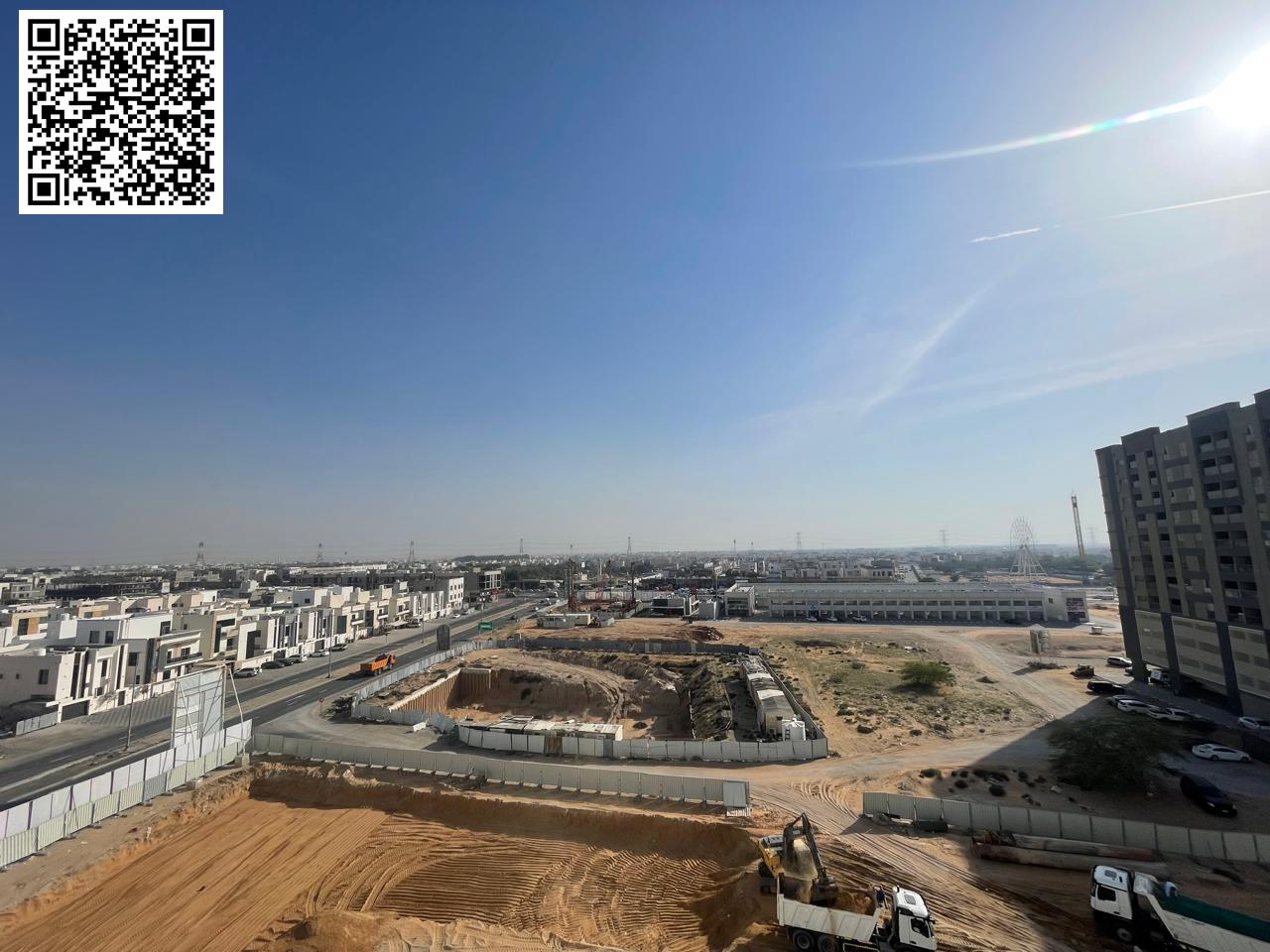 Free parking | First occupancy | Built-in wardrobes | Balcony with open view | Central air conditioning | Two bedrooms and a living room | Two bathroo