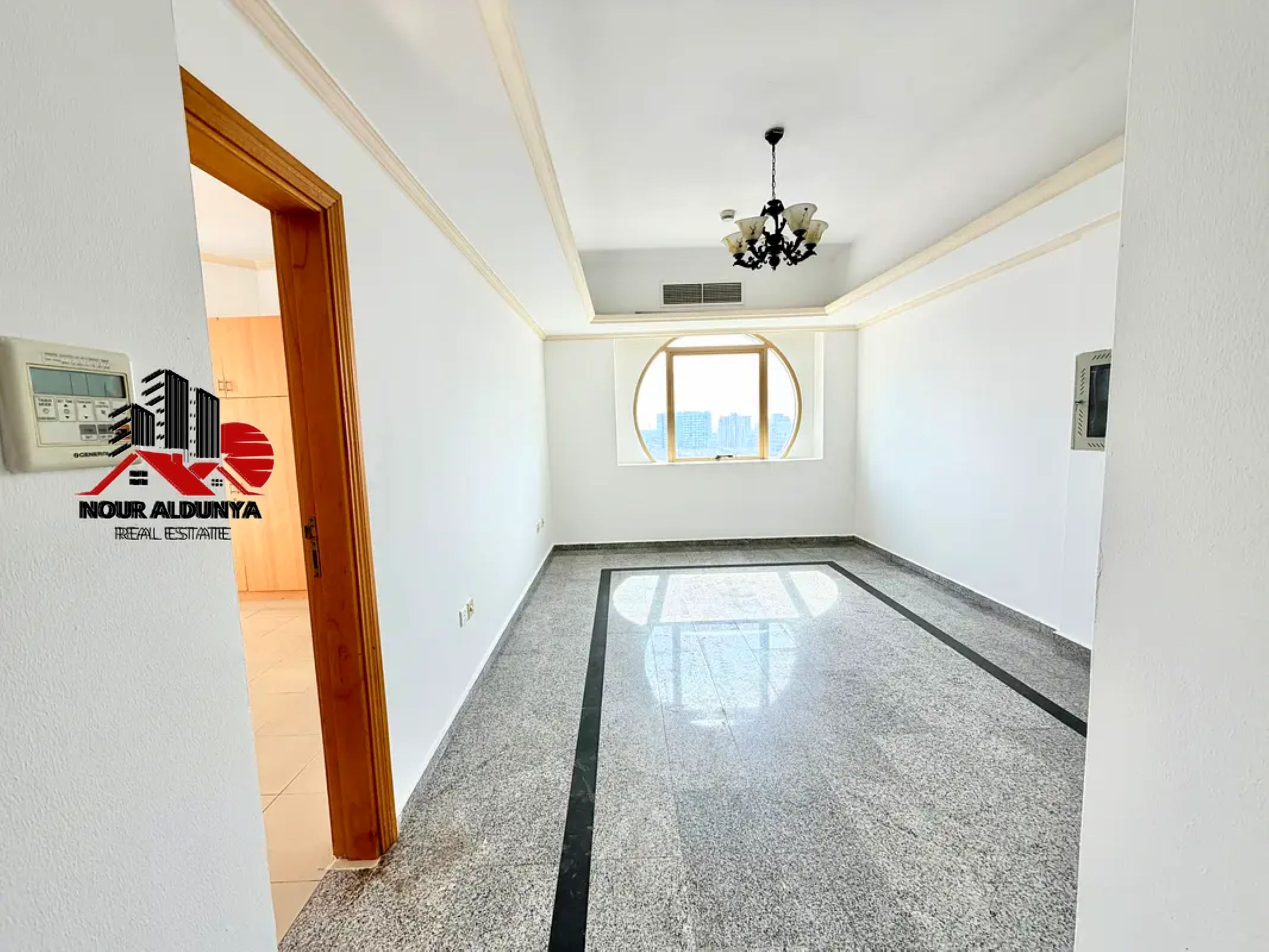 BEST OFFER: NEAR TO METRO:SPACIOUS 1 BHK WITH CLOSED KITCHEN,BIG BUIILT-IN WARDROBES,GYM,POOL,JUST IN 55K