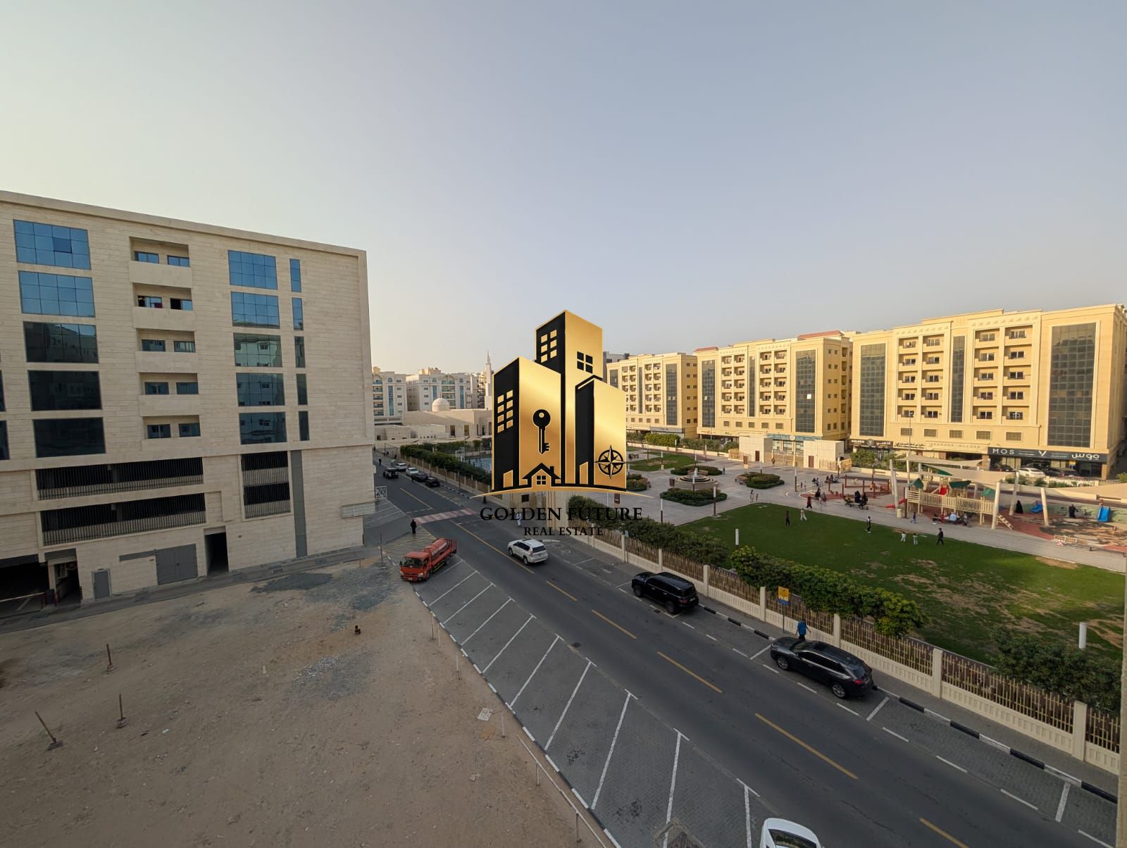 Offer of the day one BR with 12 cheques payment _front of muwilah park _only 36k