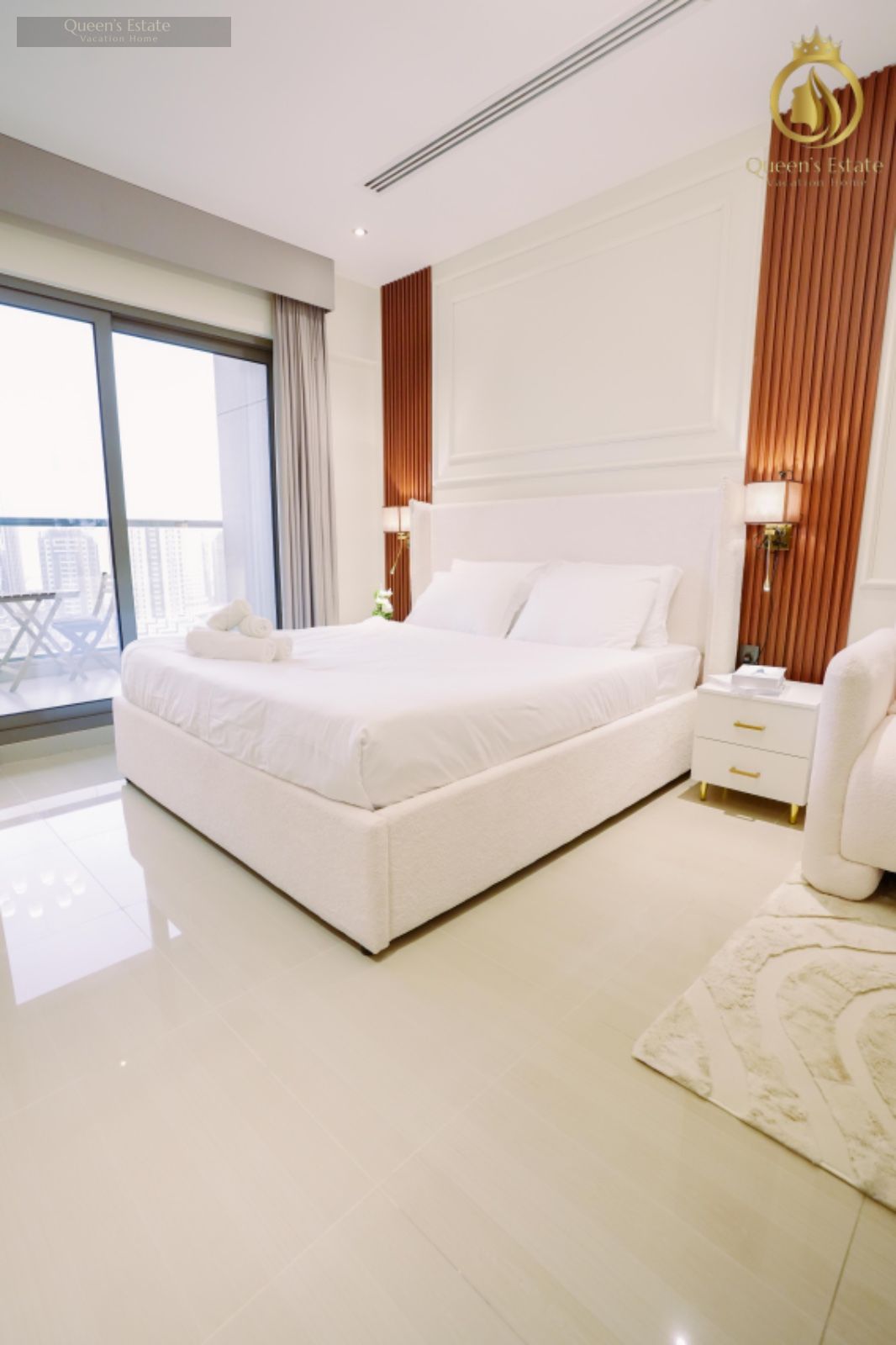 Beautiful Unit | Downtown | Fully Furnished | Available