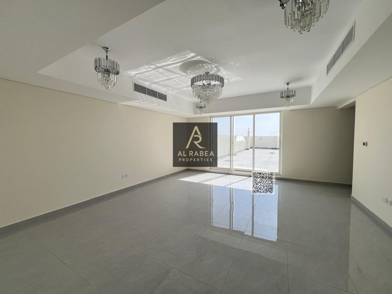 BRAND NEW | LUXURY BENTHOUSE | SPACIOUS LAYOUT | READY TO MOVE