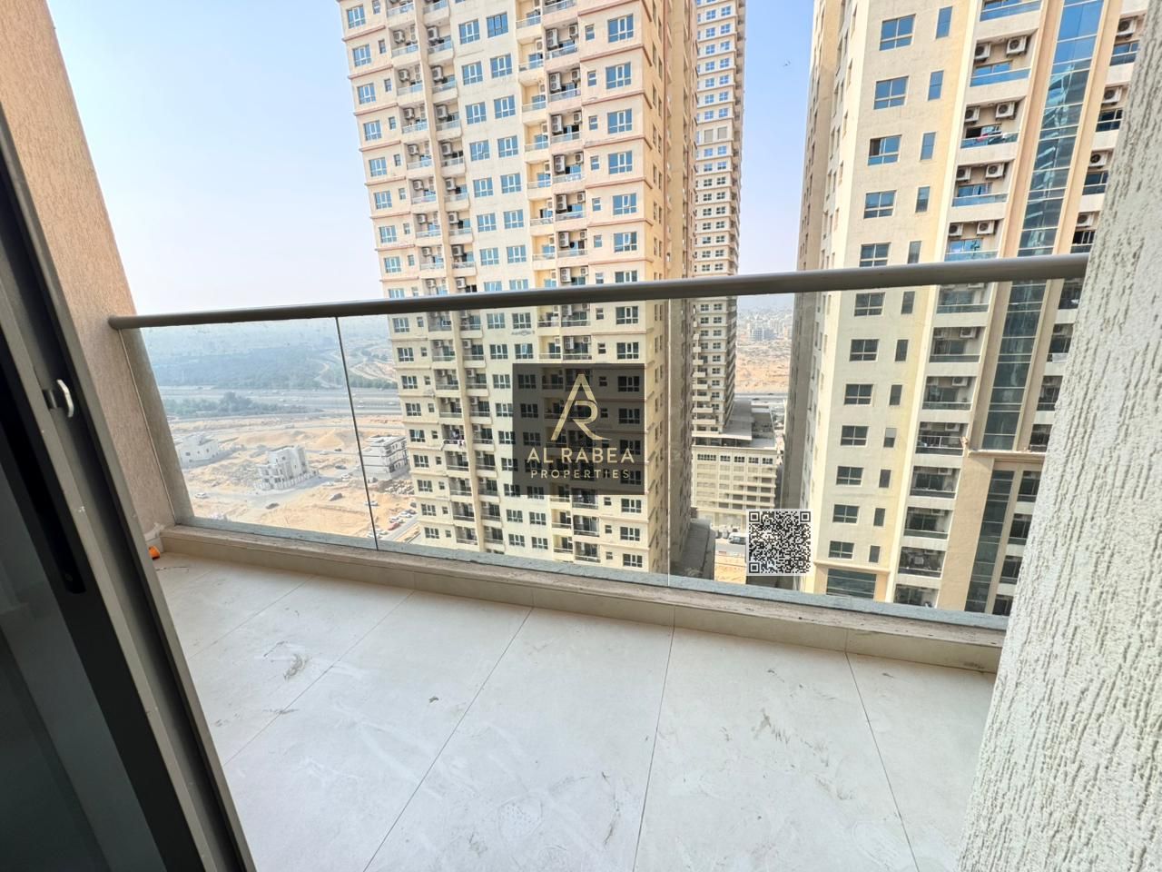 A unique opportunity for the first tenant: a modern design.