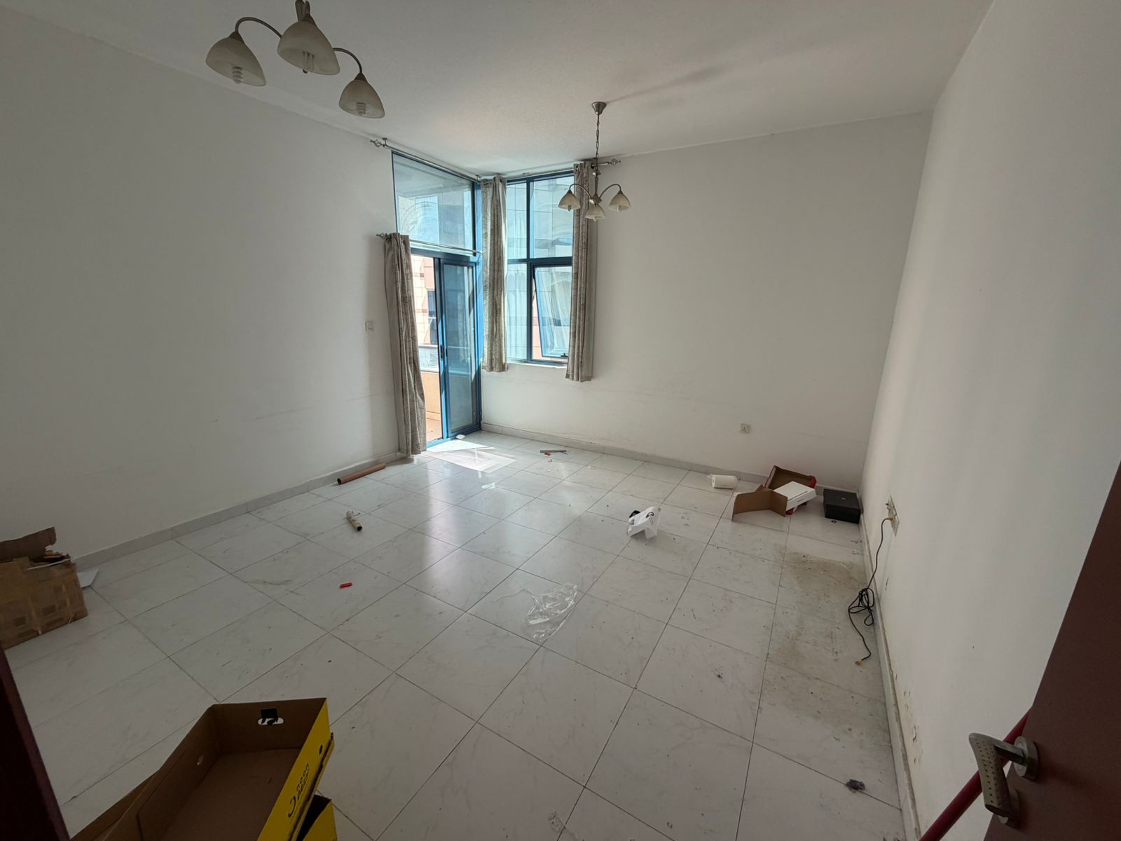 Apartment for annual rent in Ajman, one bedroom and living room, Al Rashidiya 2 area, Falcon Towers, near Nesto and near the Corniche