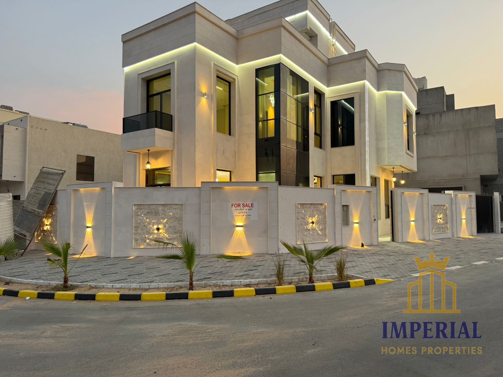 Corner villa, first occupancy, with a modern design