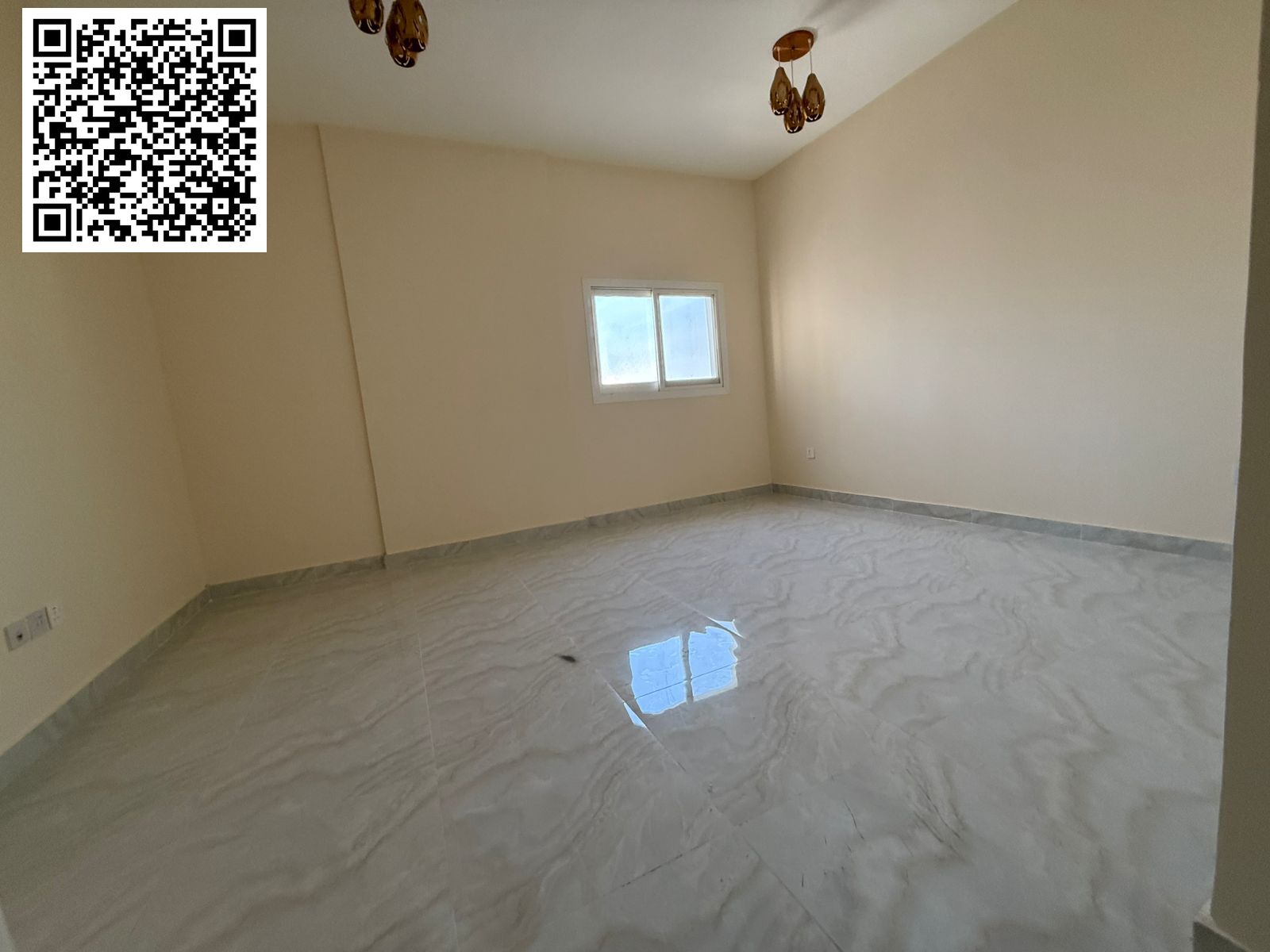 Top-of-the-line studio apartment for annual rent in Al Jurf 3, Ajman. First occupancy. Separate kitchen and modern finishing. Prime location close to
