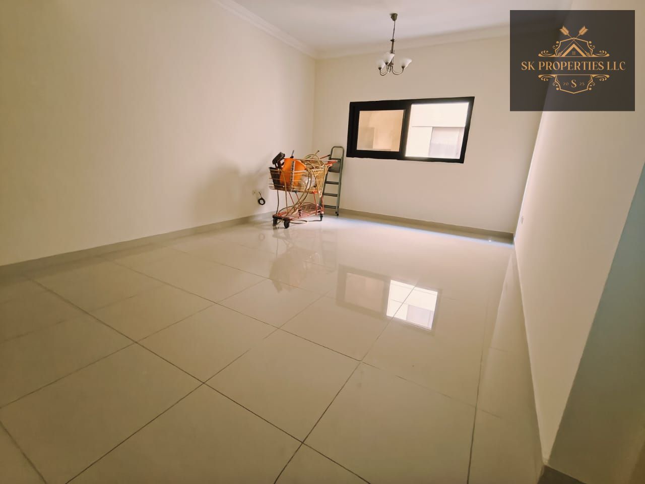 Spacious Unfurnished 1 BHK Apartment for Rent | 800 Sqft | Prime Location | Muwaileh Commercial – Sharjah