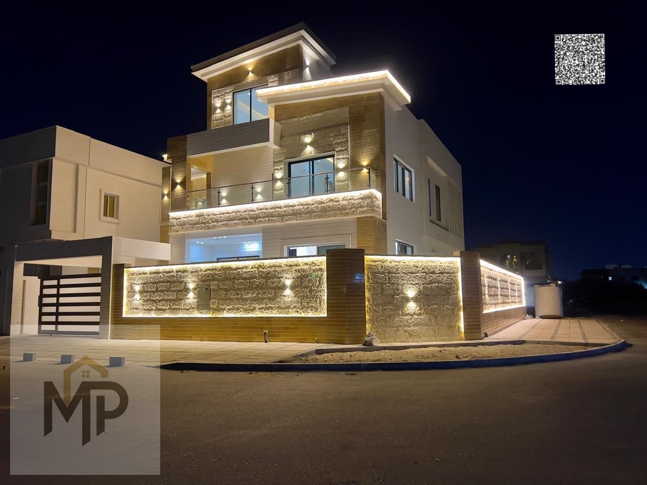 Luxury villa with 6 bedrooms for sale in Al Yasmin at the best price