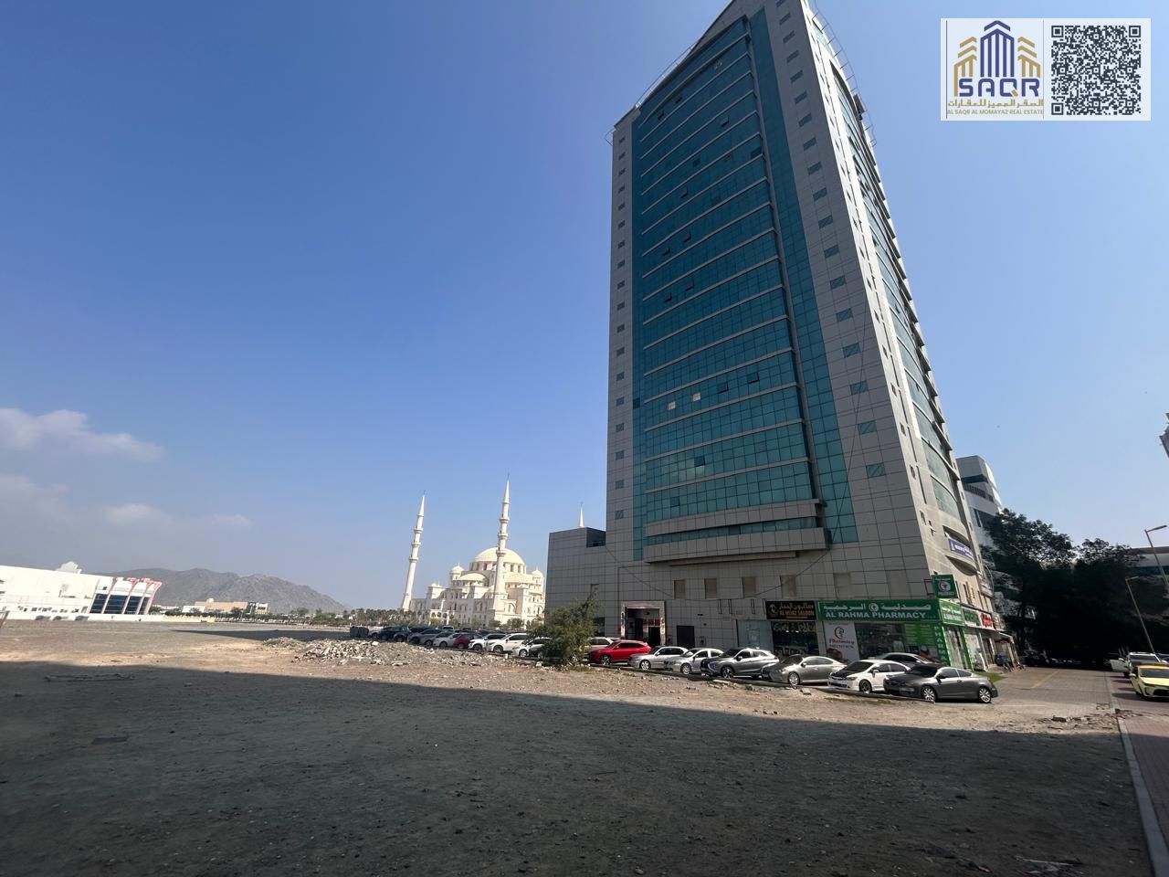 Spacious One Bedroom Apartment with Living Room and Bathroom in a Quiet Location Offering Comfort and Privacy