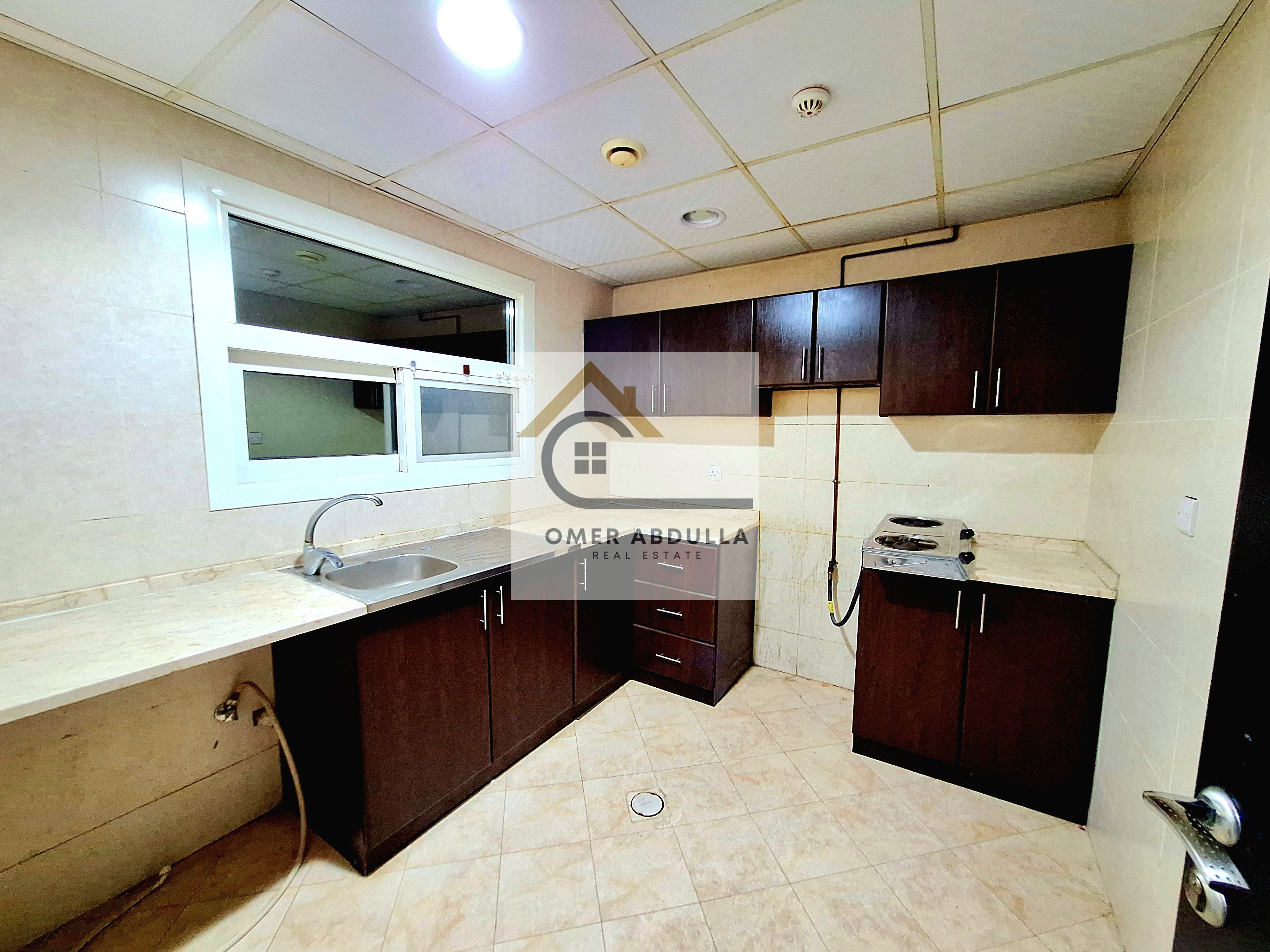 LIKE BRAND NEW APARTMENT WITH CENTRAL AC AND NO DEPOSIT CASH
