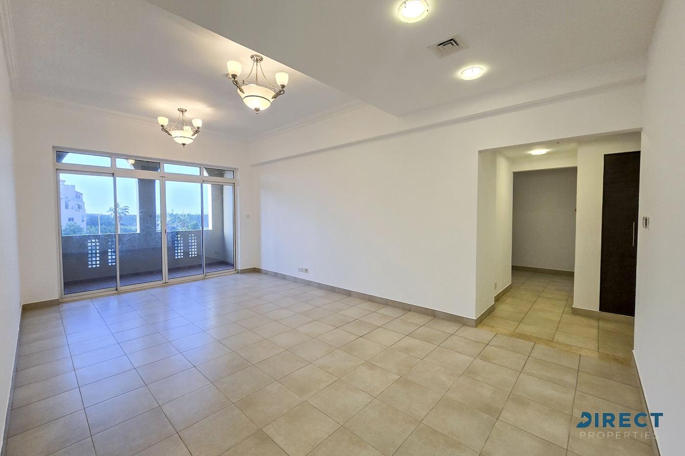Large Layout | Skyline Views | Free Maintenance