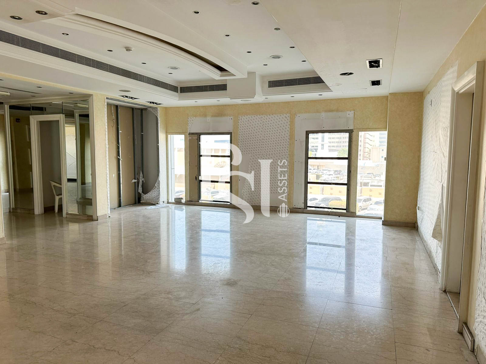 Semi-Fitted Retail | Pantry | Flexible Payments