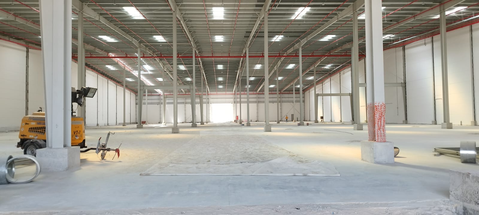 Warehouse 59000 Sq ft in Sajaa Industrial Area