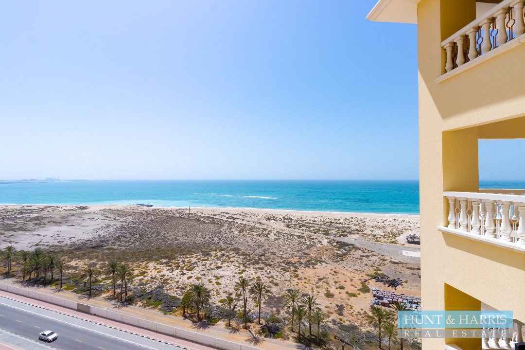 One Bedroom for Rent in Royal Breeze - Full Sea View - Furnished