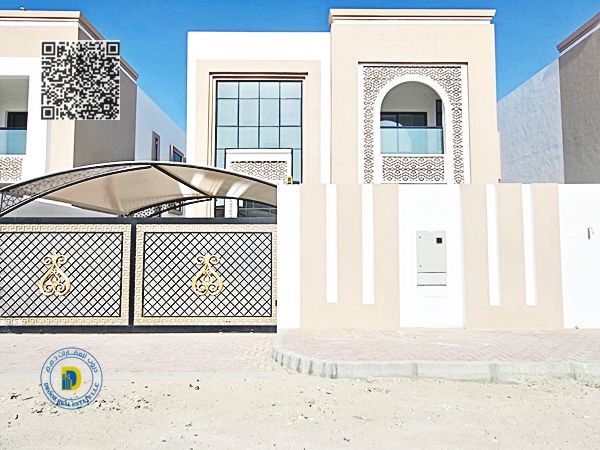 Wonderful villa 5120 sq. f 5 master bedrooms excellent location including A C / O- general freehold