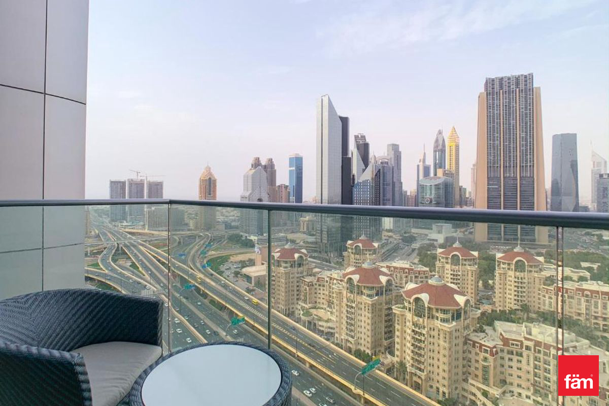 Furnished Studio Direct Access to Dubai Mall