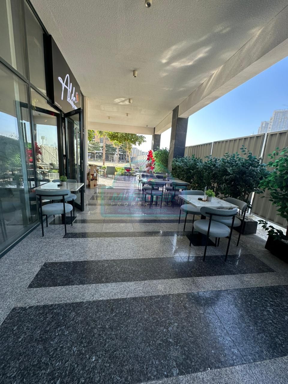 Lagoon Facing\Chiller Free \Prime Location \Shop For Rent
