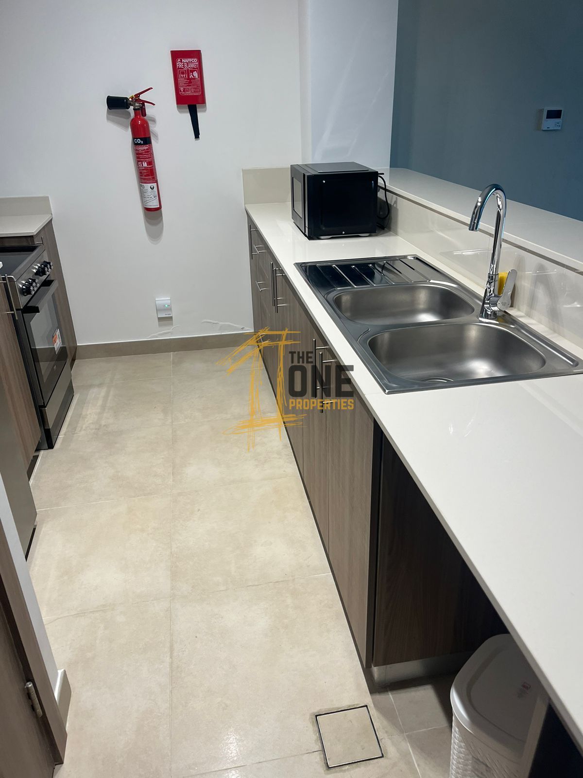 1 BDR l Fully Furnished l Well Maintained l High Floor l Best View
